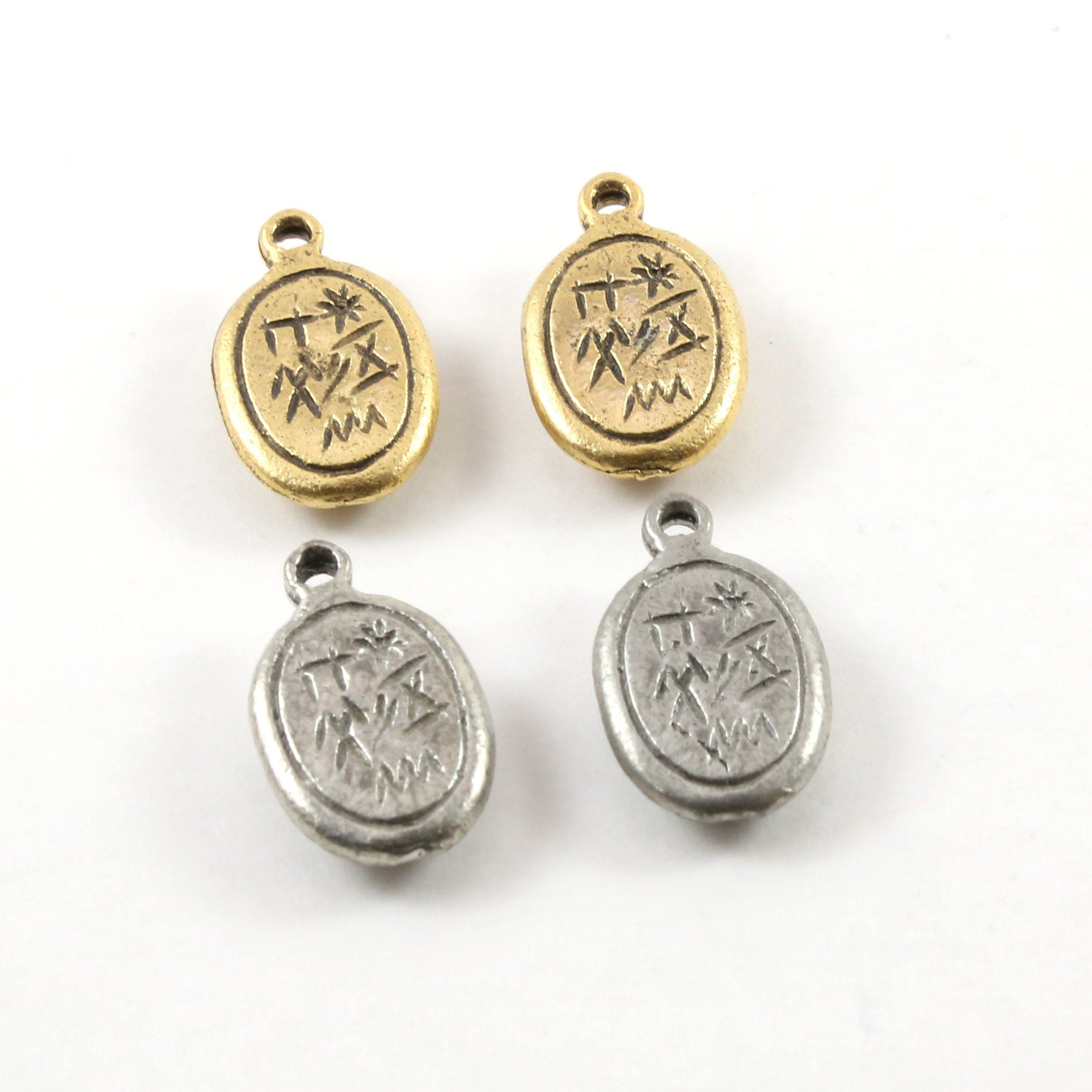21mmx16mm Pewter Scarab Beetle Ancient Egyptian Charm in Antique Silver (2pc)