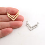 20mmx20mm Pewter Open Chevron Necklace Connector Bar Charm in Matte Gold