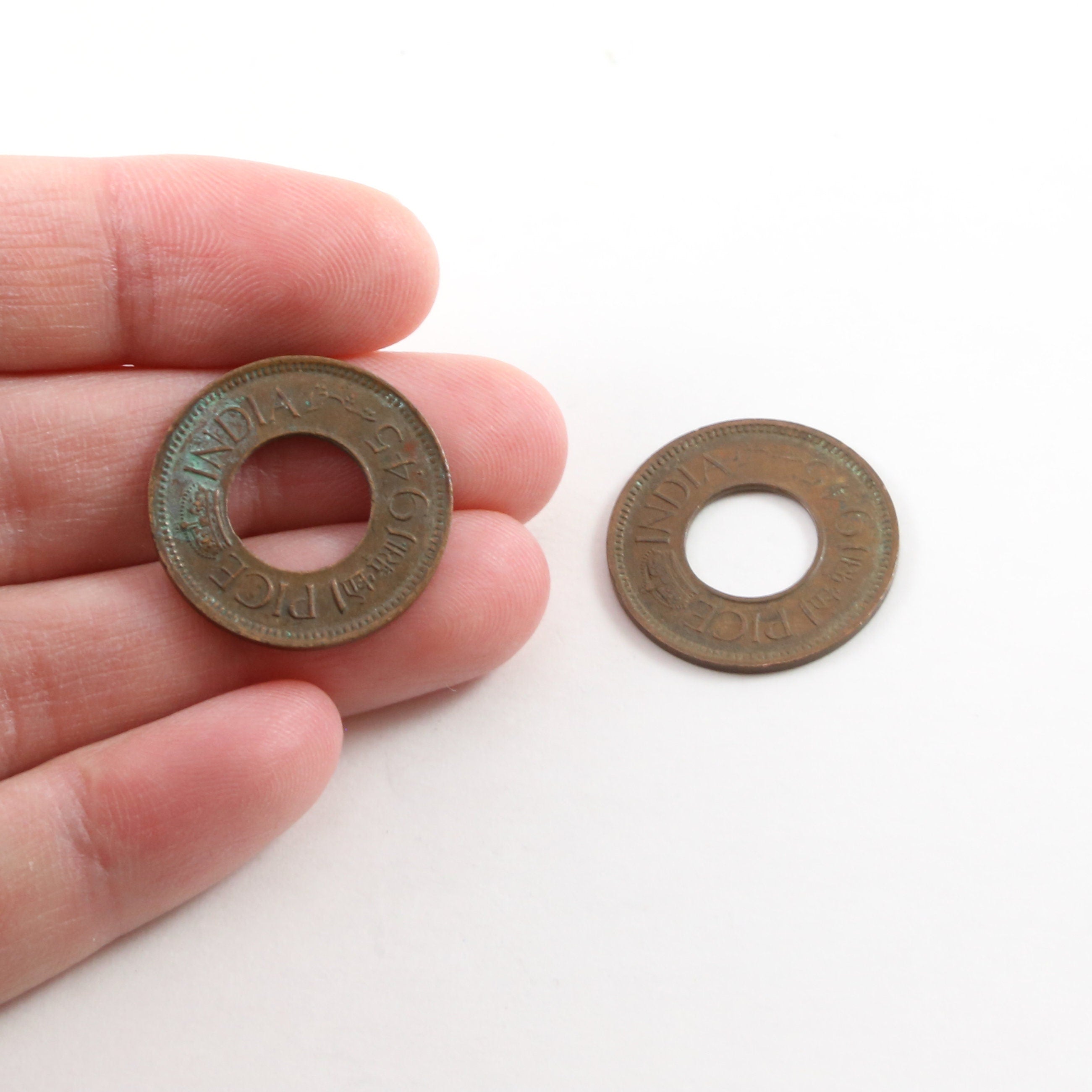 20mm Brass Patina India Coin 1945 Symbol Pendant Coin Medallion (2pc)