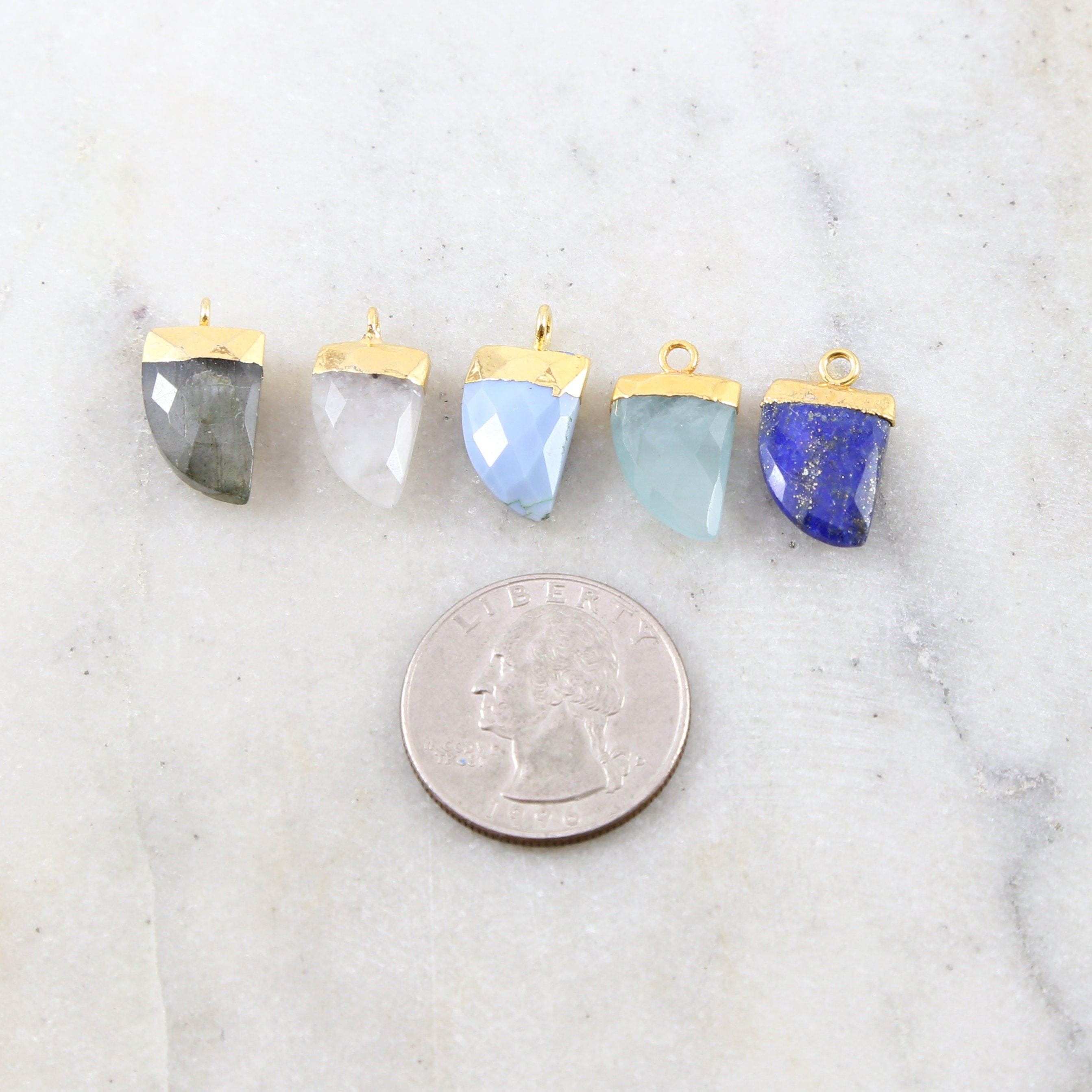 Gold Plated Beautiful Gemstone Curved Point Horn Charm 1 Loop