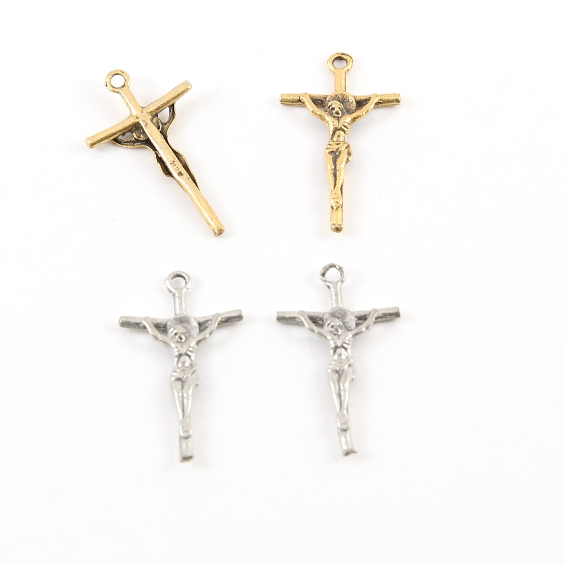 26mmx16mm Pewter Small Lightweight Thin Crucifix Jesus Cross Charm (2pc)