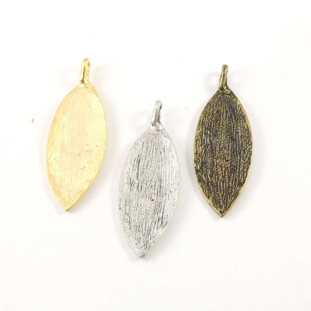 Pewter Large Detailed Pointed Leaf Nature Pendant Matte Gold