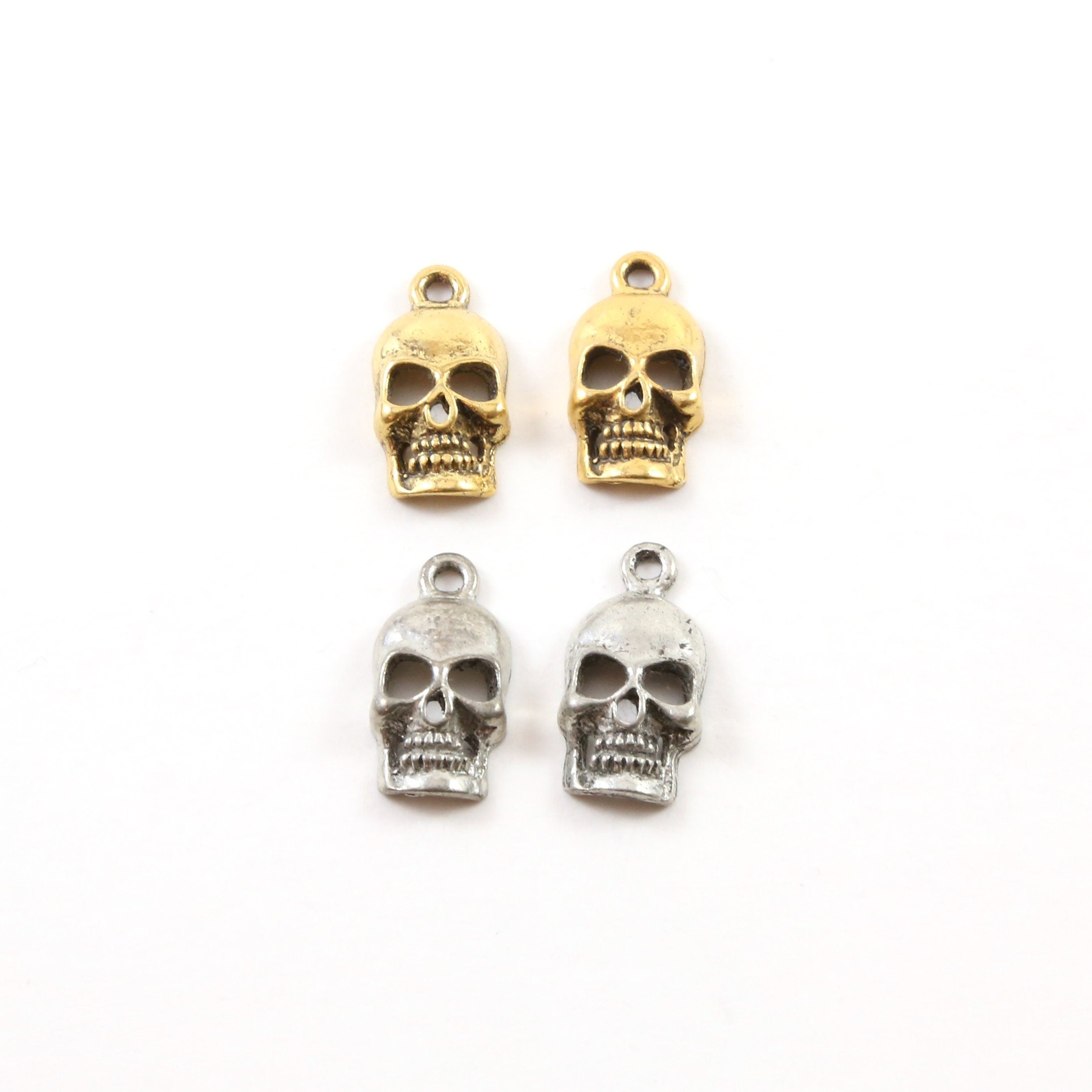 17mmx9mm Pewter Grinning Pirate Skull Charm Pendant Halloween Skeletons (2pc)