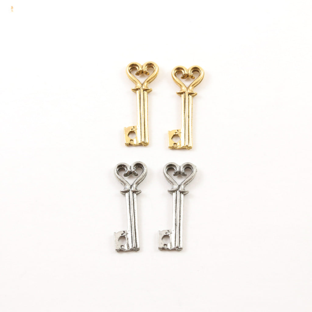 24mmx9mm Pewter Heart Skeleton Key Charm Best Friend Charm Necklace (2pc)