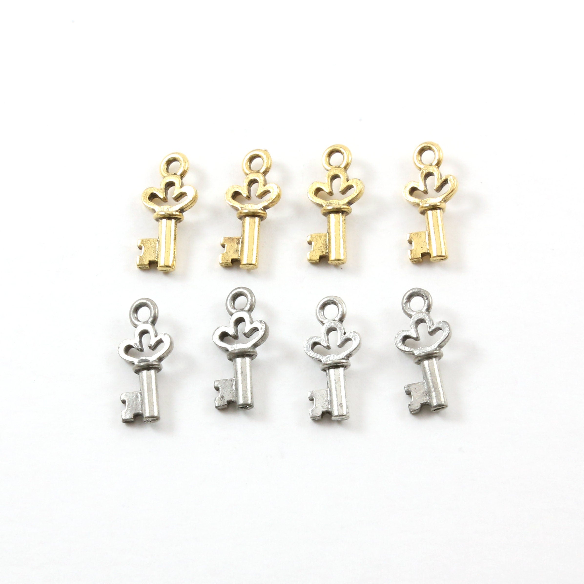 17mmx8mm Pewter Tiny Small Three Loop Key Charm Best Friend Charm (4pc)