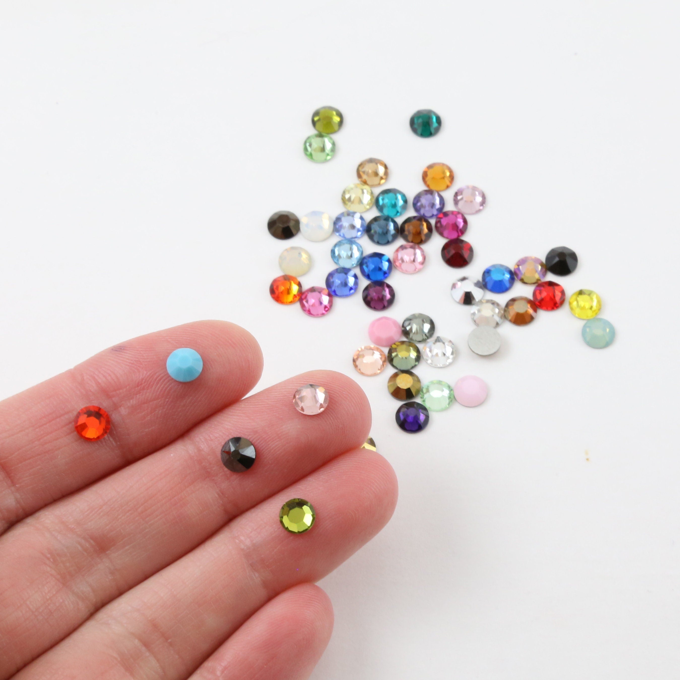 Size 20SS=4.6mm-4.8mm Swarovski Crystal Flat Back (144pc)