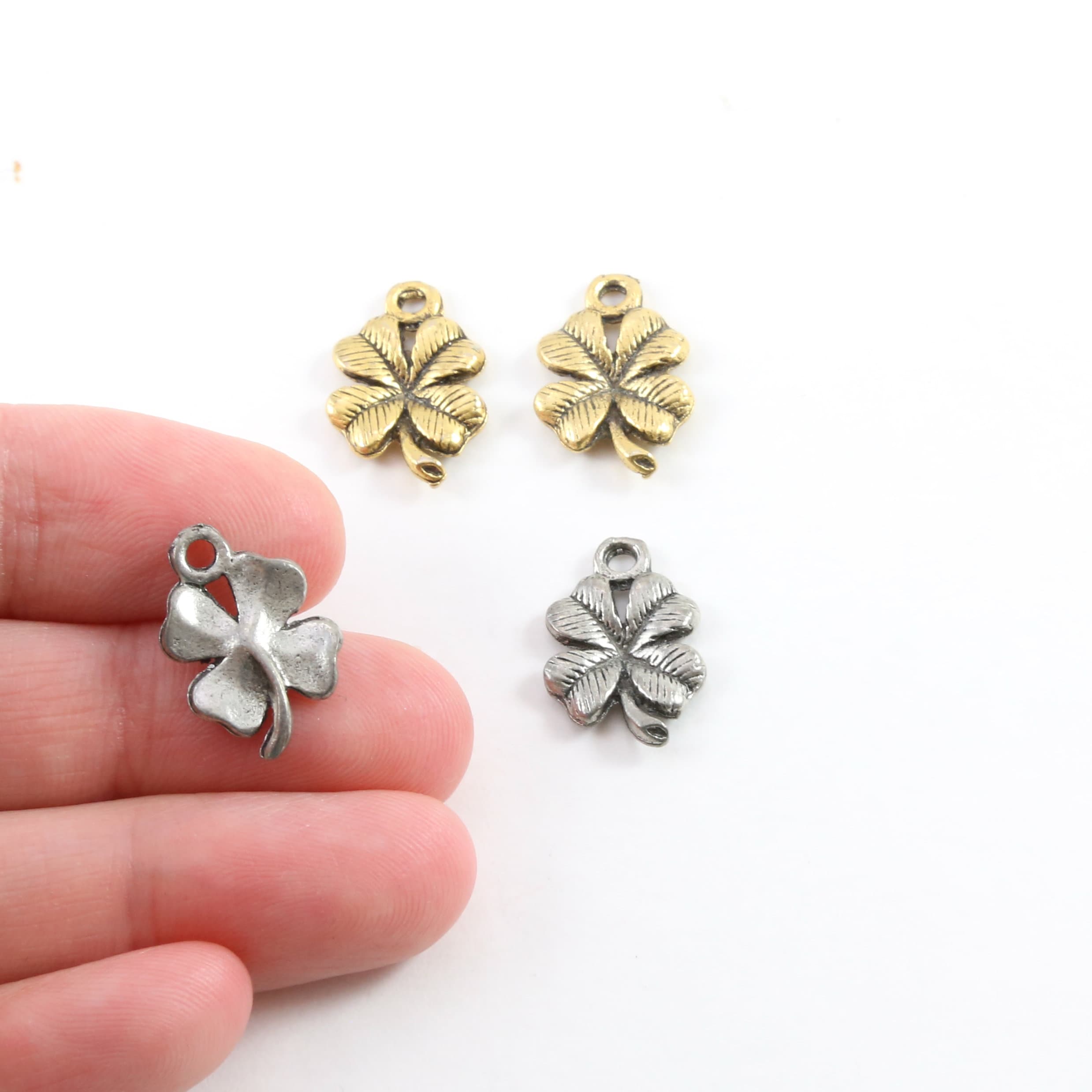 17mmx16mm Pewter Four Leaf Clover Lucky Luck Irish Charm Nature Pendant (2pc)