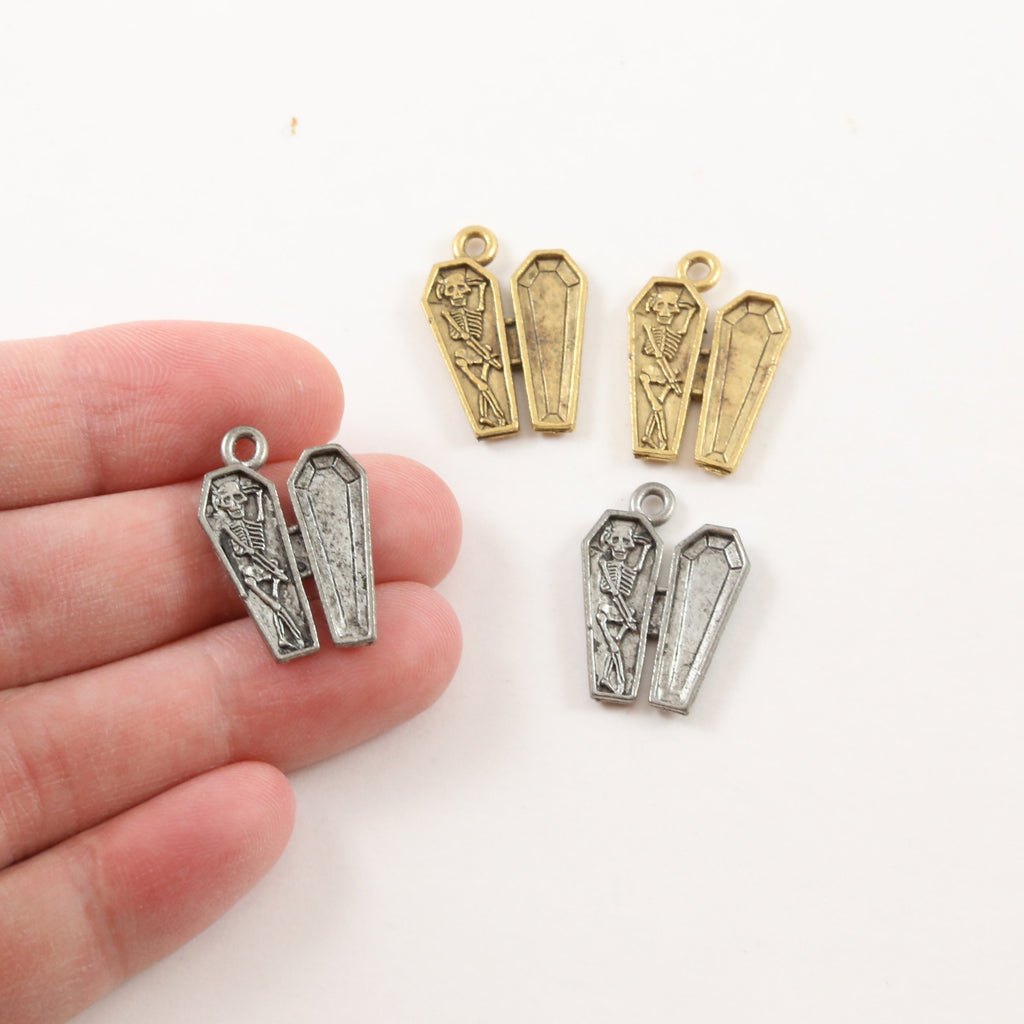 21mmx15mm Pewter Skeleton in Coffin Charm Pendant Halloween Skeletons (2pc)
