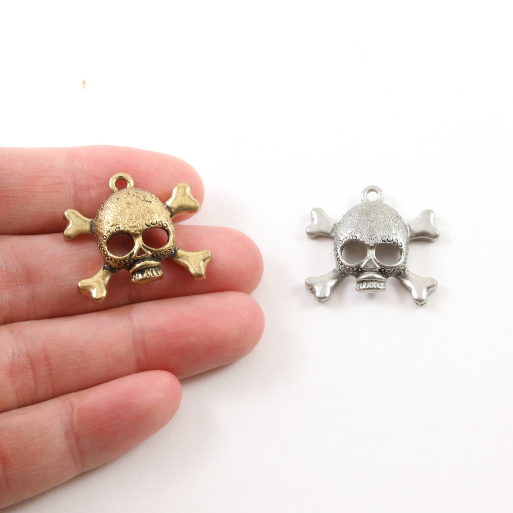 20mmx23mm Pewter Skull and Bones Cross Bones Pirate Charm Pendant