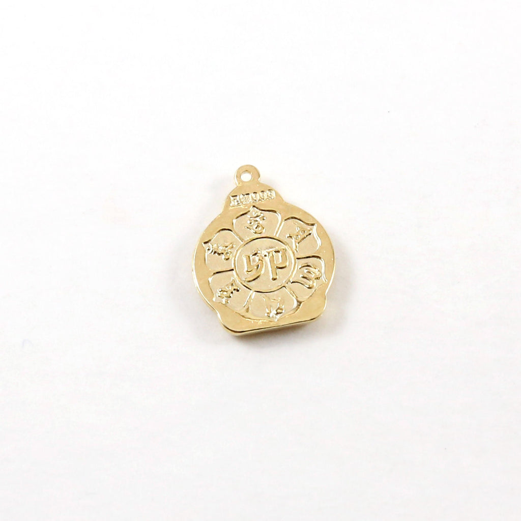 18mmx14mm Vermeil Double Sided Buddha Sitting Yoga Charm with Detailed