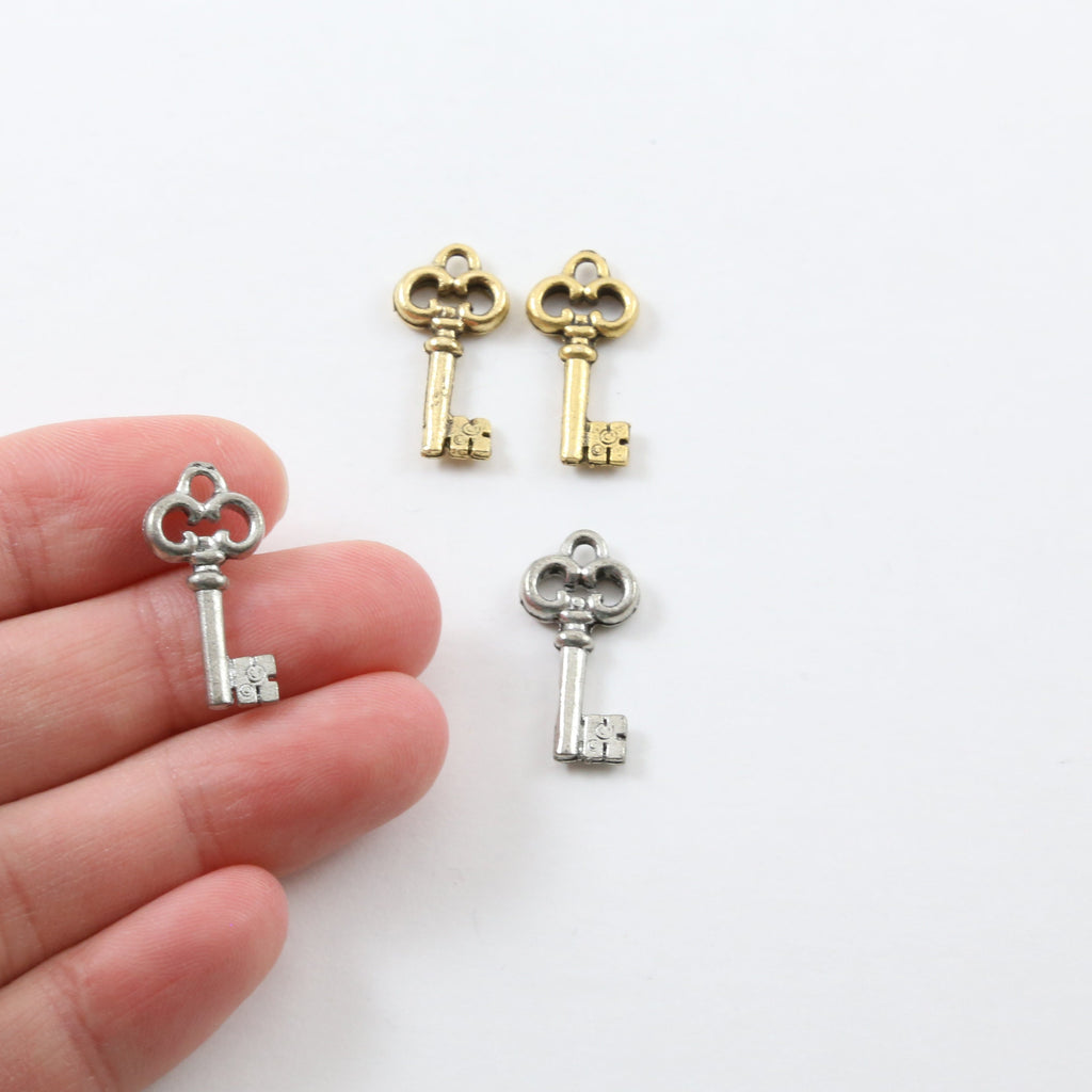 20mmx 10mm Pewter Rounded Skeleton Key Charm Best Friend Charm Necklace (2pc)