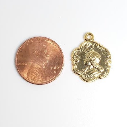 Gold Plated or Brass 16 Mm Vintage 2 Sided Portrait Pendant Coin Charm
