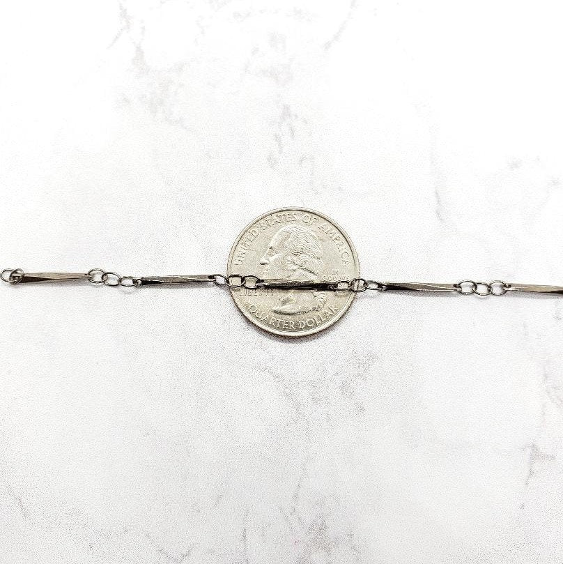 15mmx1.5mm Brass Long Twisted Bar Link Chain in Antique – Sold by the Foot