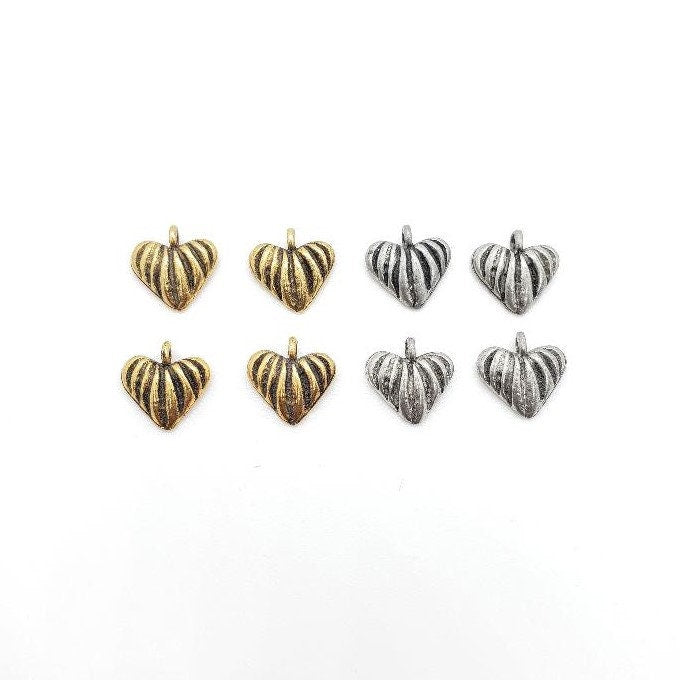 Pewter Sweet Heart Metal Charms Small Pendants Antique Silver (4pc)