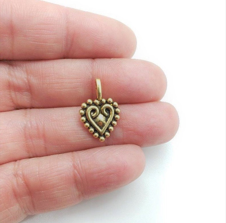 Pewter Metal Heart Swirled Detailed Love Charm Pendant Antique (2pc)