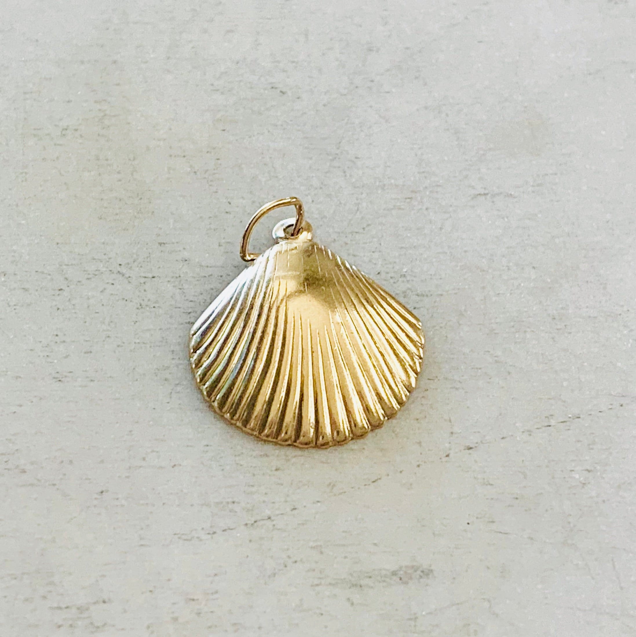 14K Gold Filled Lightweight SeaShell Ocean Nautical Charm Pendant