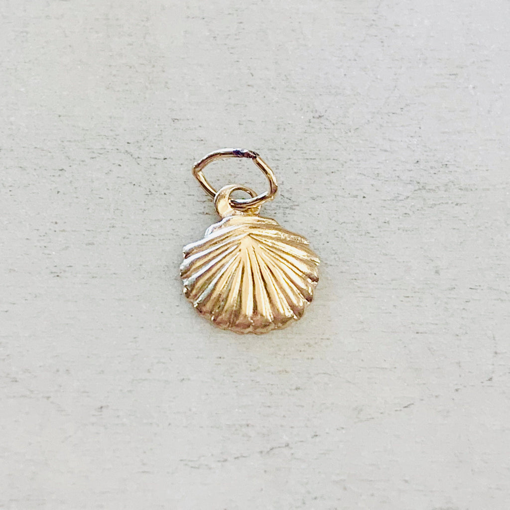 14K Gold Filled Dainty Lightweight SeaShell Ocean Nautical Charm Pendant