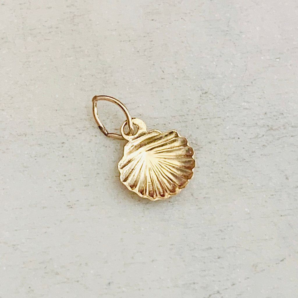 14K Gold Filled Dainty Lightweight SeaShell Ocean Nautical Charm Pendant
