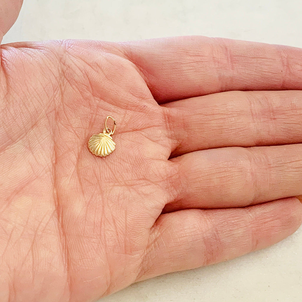 14K Gold Filled Dainty Lightweight SeaShell Ocean Nautical Charm Pendant