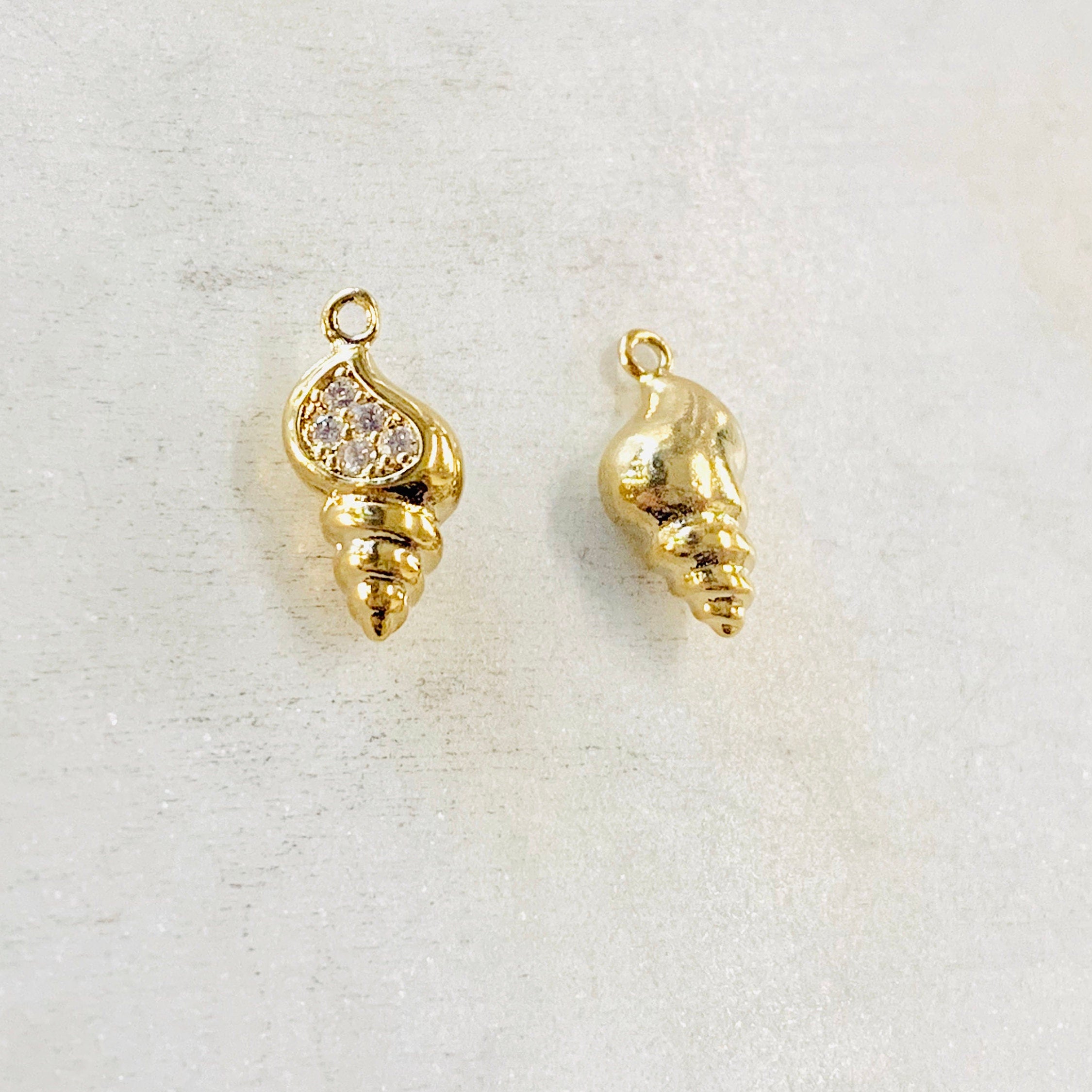 Gold Plated Cubic Zirconia Conch Shell Charm Pendant Ocean Nautical