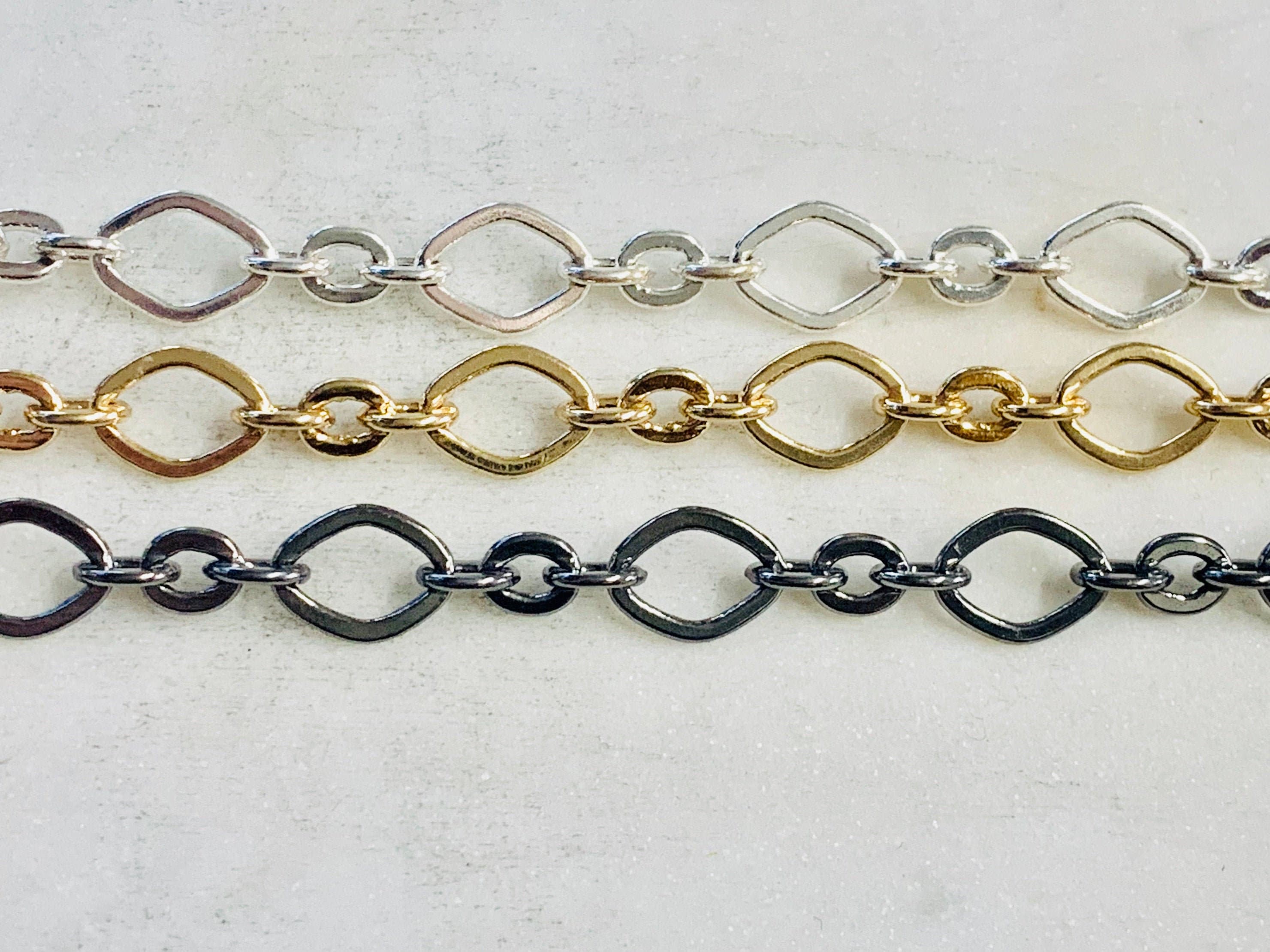 10mmx8mm Brass Smooth Diamond Shape Chain in Shiny Gold – Sold by the Foot
