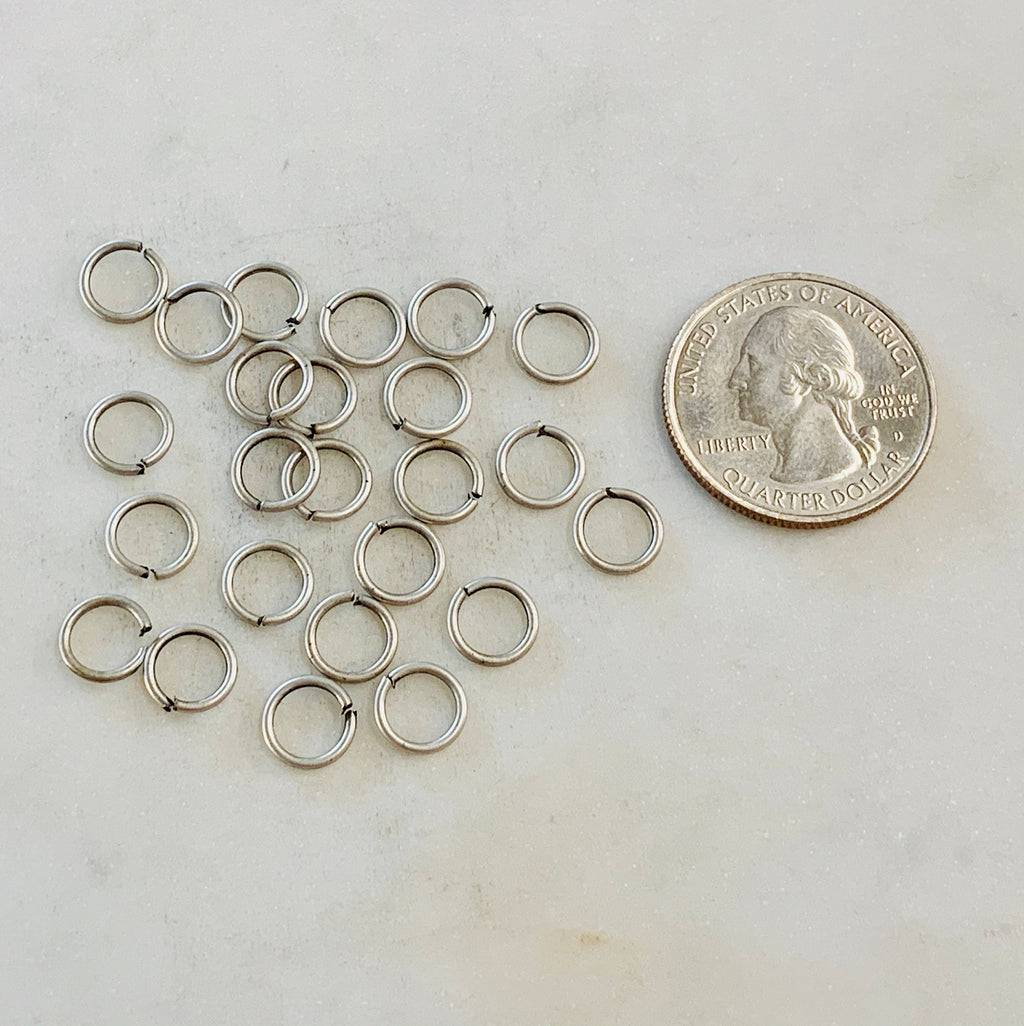 Base Metal 8mm 18 Gauge Open Jump Rings Charm Links Metal Findings (144pc)