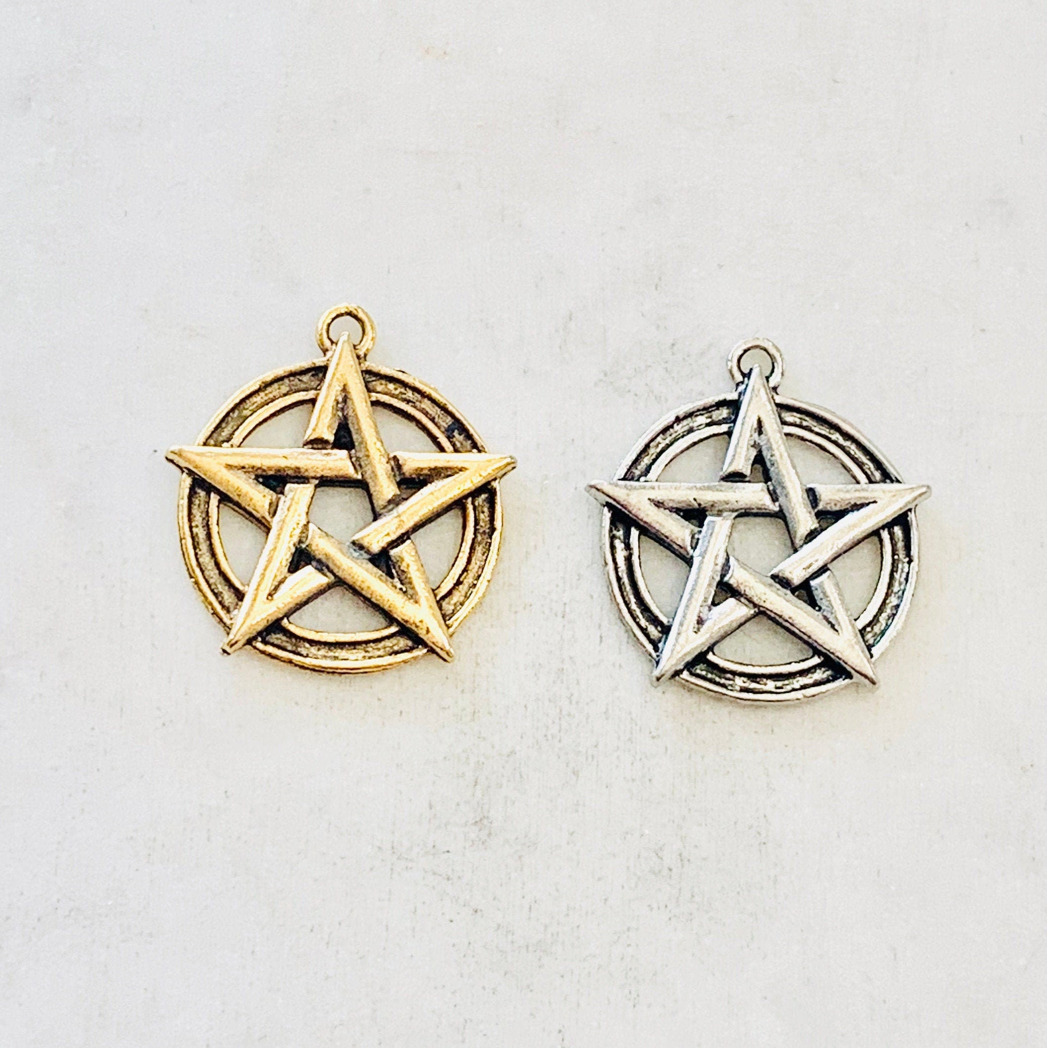 Pewter Wiccan Symbol Large 5 Point Star Mythologian Charm – Antique Gold