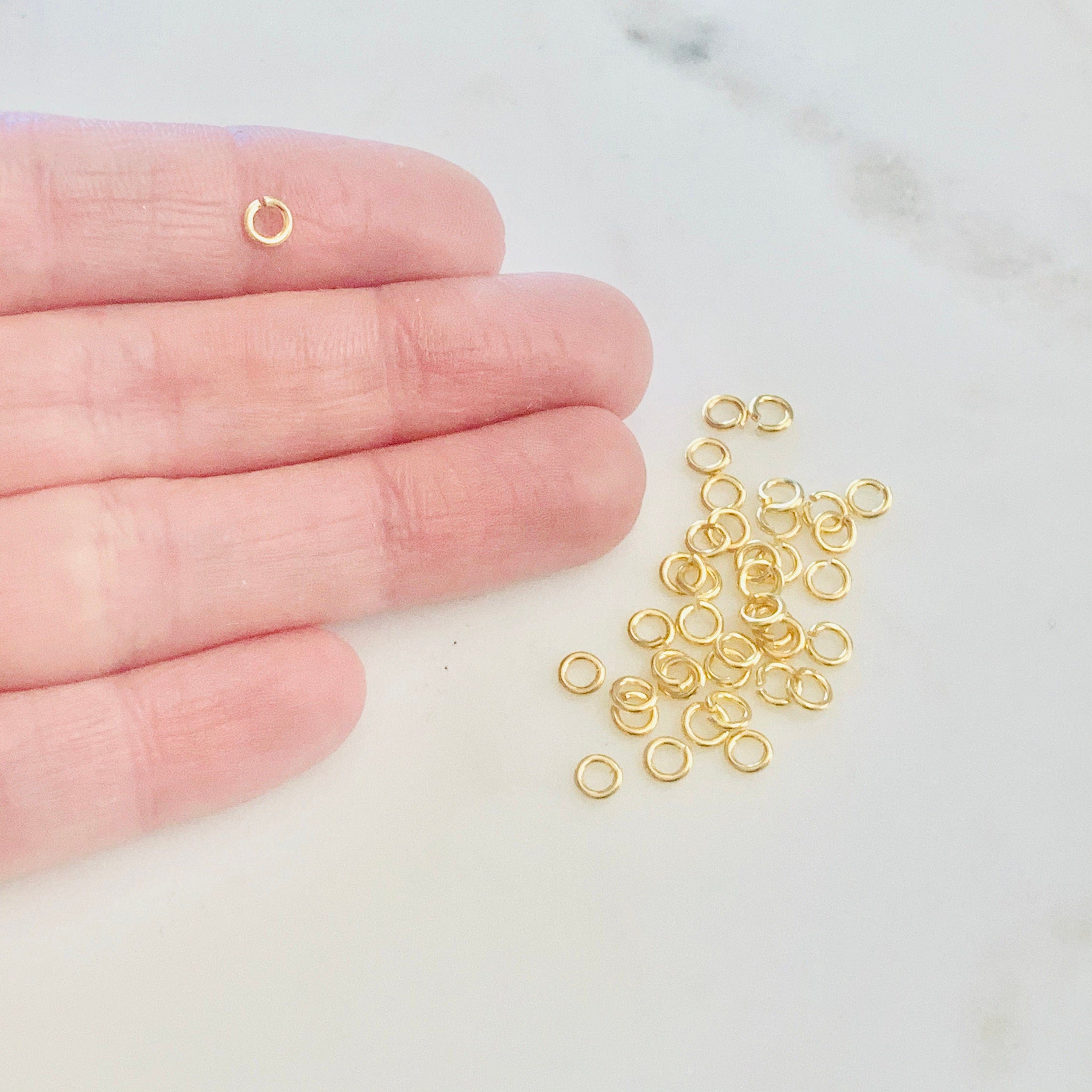 Base Metal Heavy Weight 4mm 18 Gauge Open Jump Ring Charm Links (144pc)
