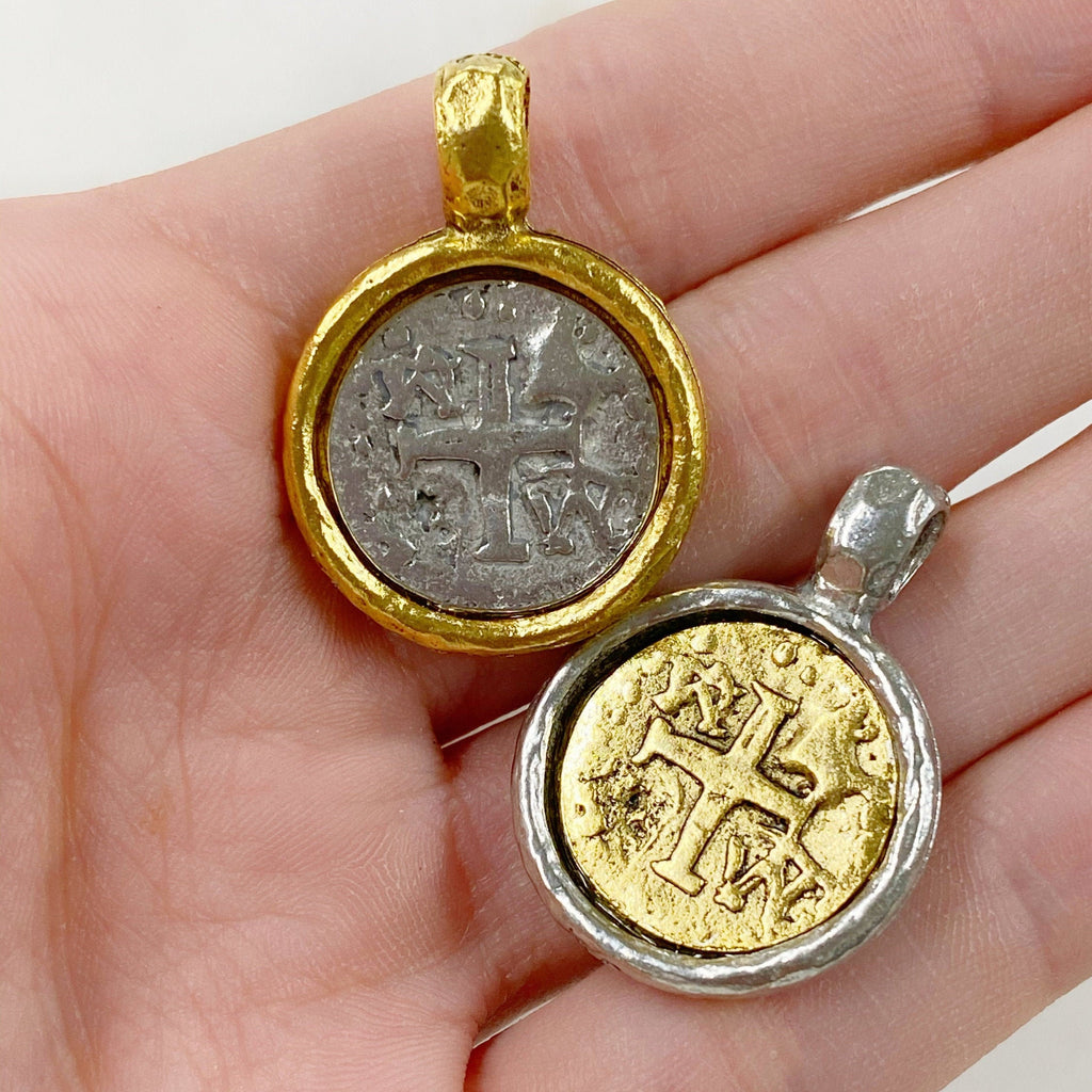 25mmx22mm Pewter Medieval Double Sided Cross Coin Pendant Charm Silver