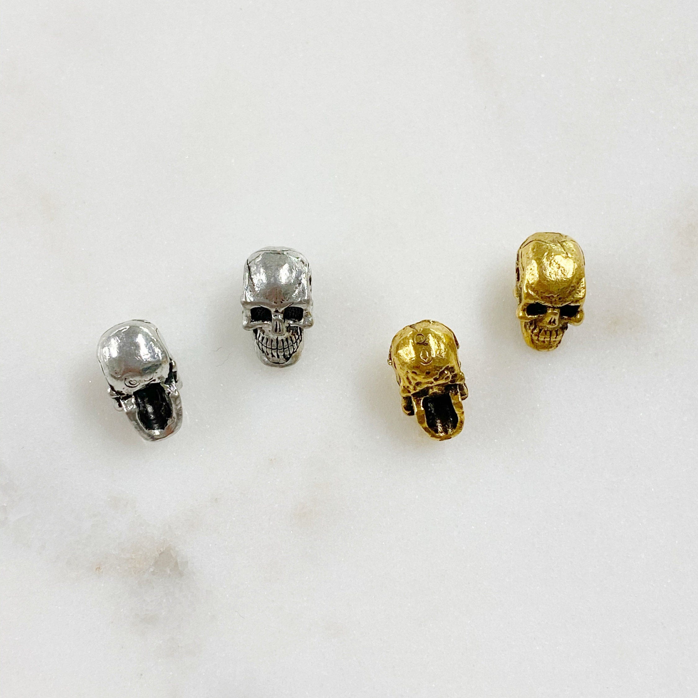 10mmx5mm Pewter Small Skull Head Bead Horizontal Hole Pendant Halloween (2pc)