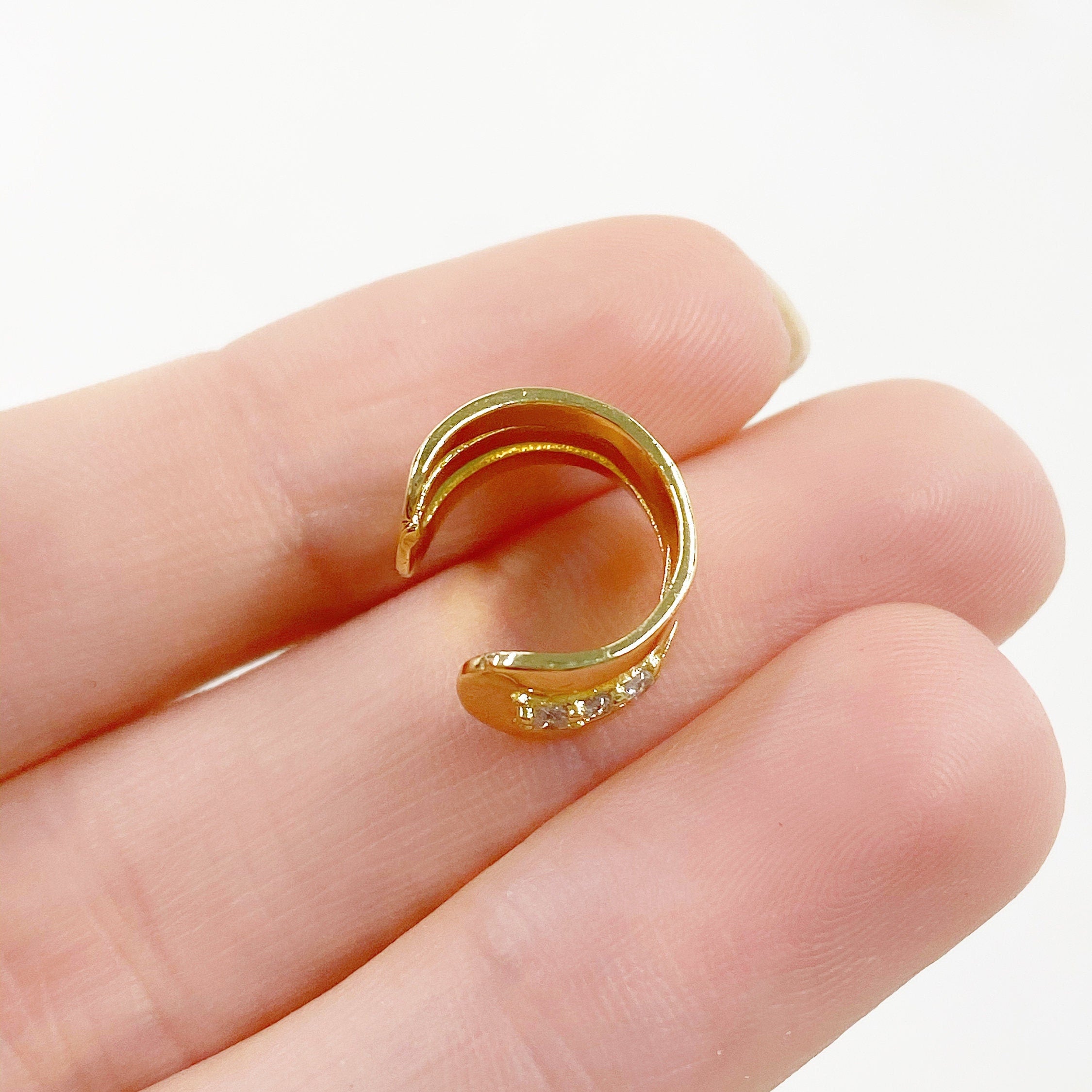 11mmx7mm Gold Plated Ear Cuff CZ Side Detail Lined Cuff