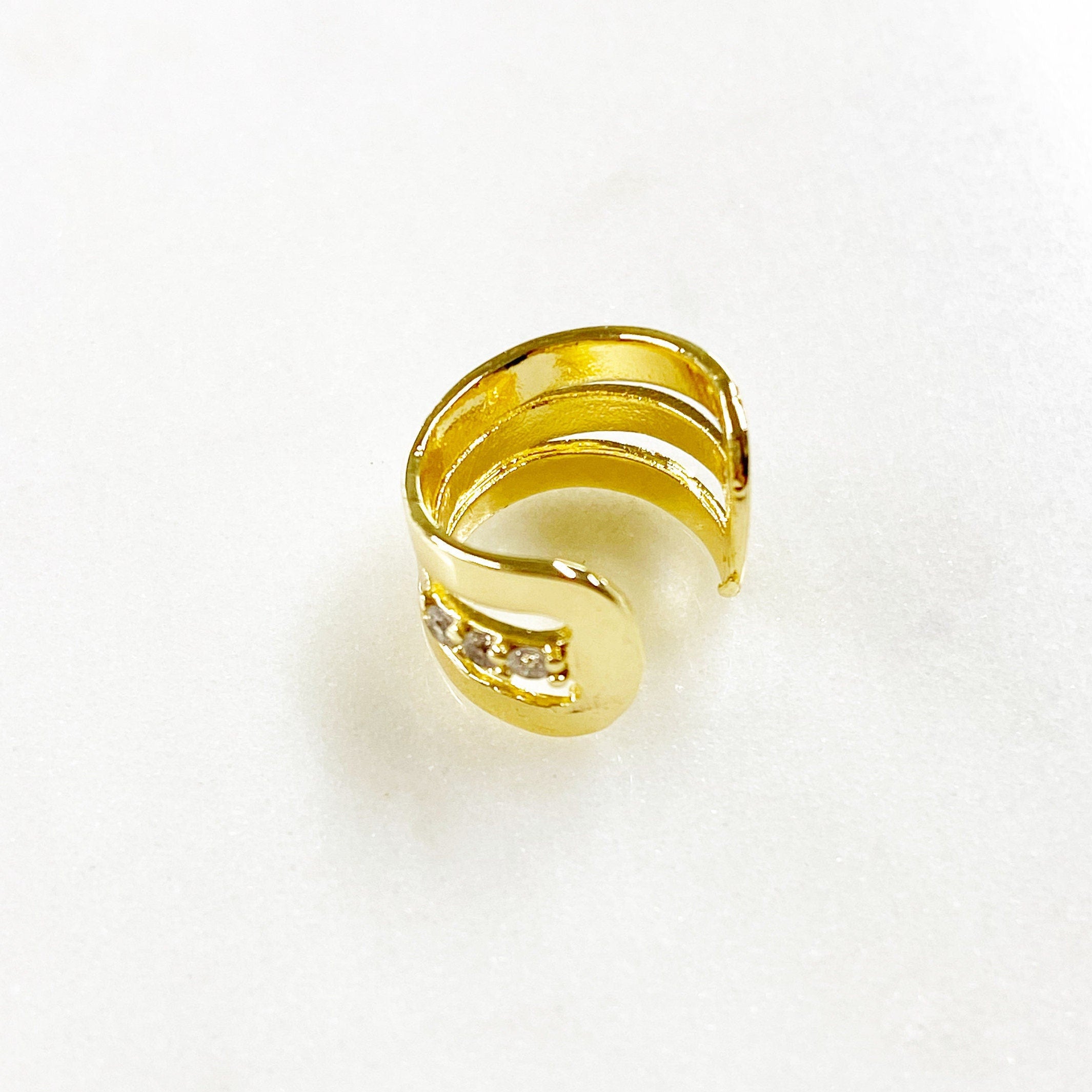 11mmx7mm Gold Plated Ear Cuff CZ Side Detail Lined Cuff