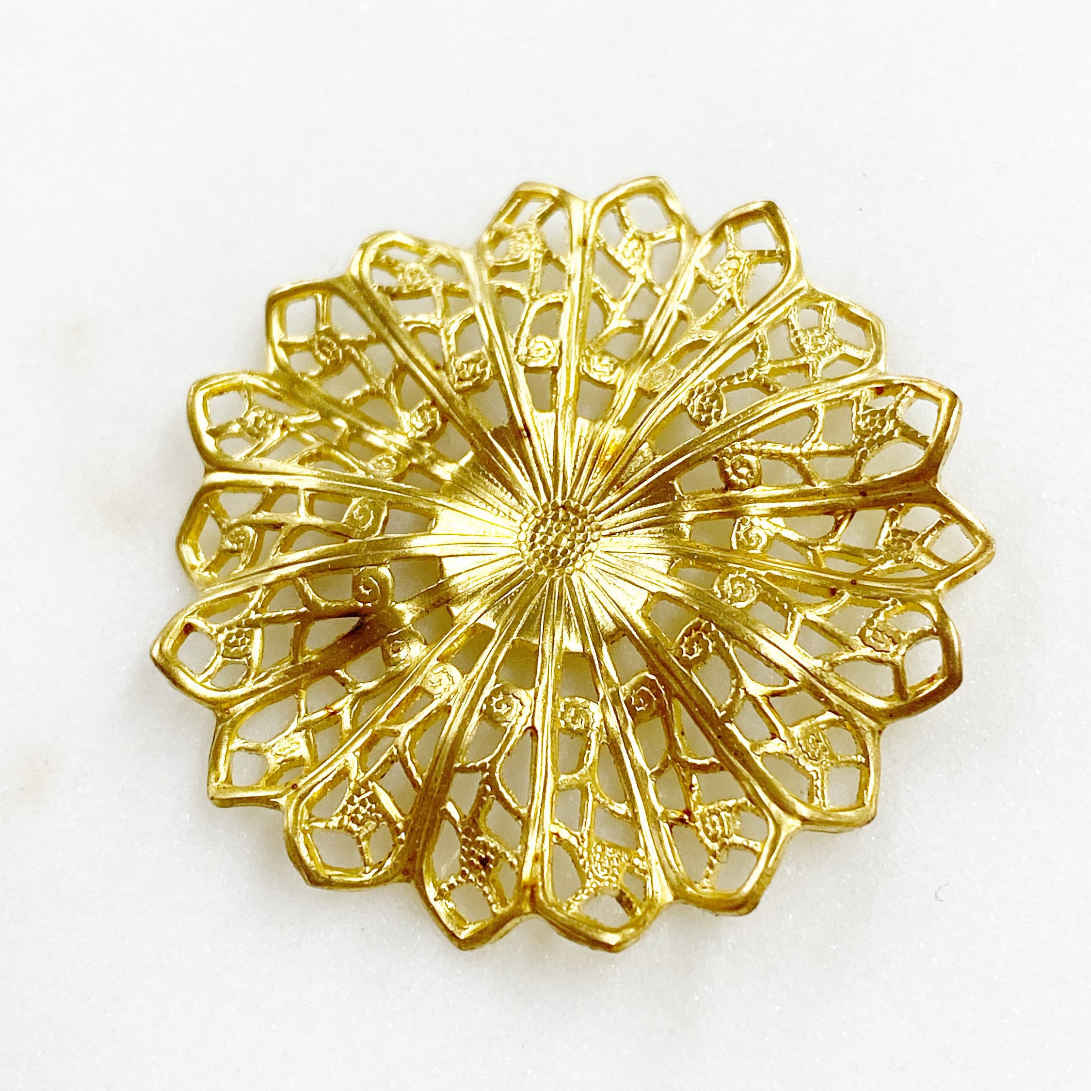 Raw Brass Filigree Raised Round (2pc)