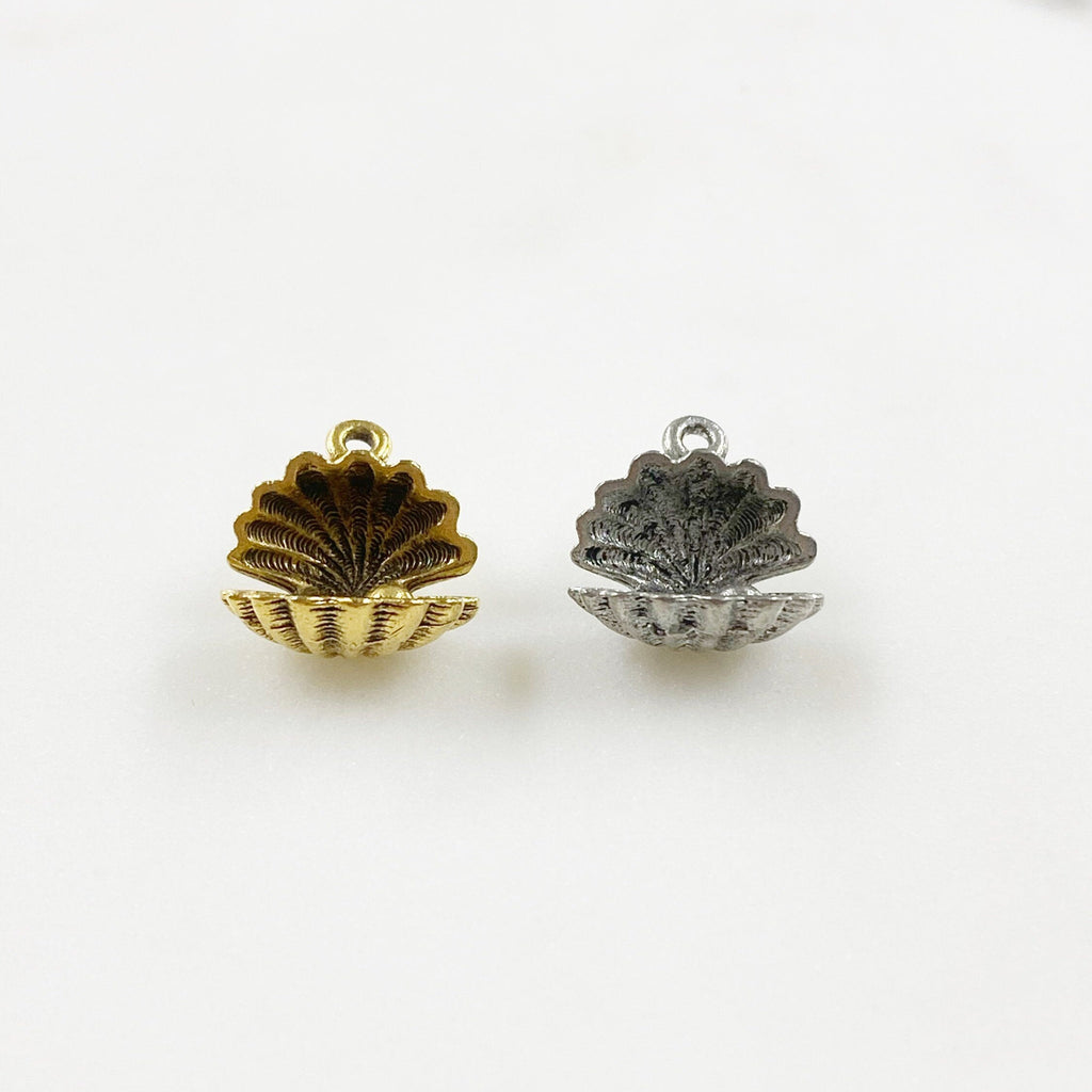 Pewter Sea Shell Oyster Pearl Charm Antique Gold or Antique (2pc)