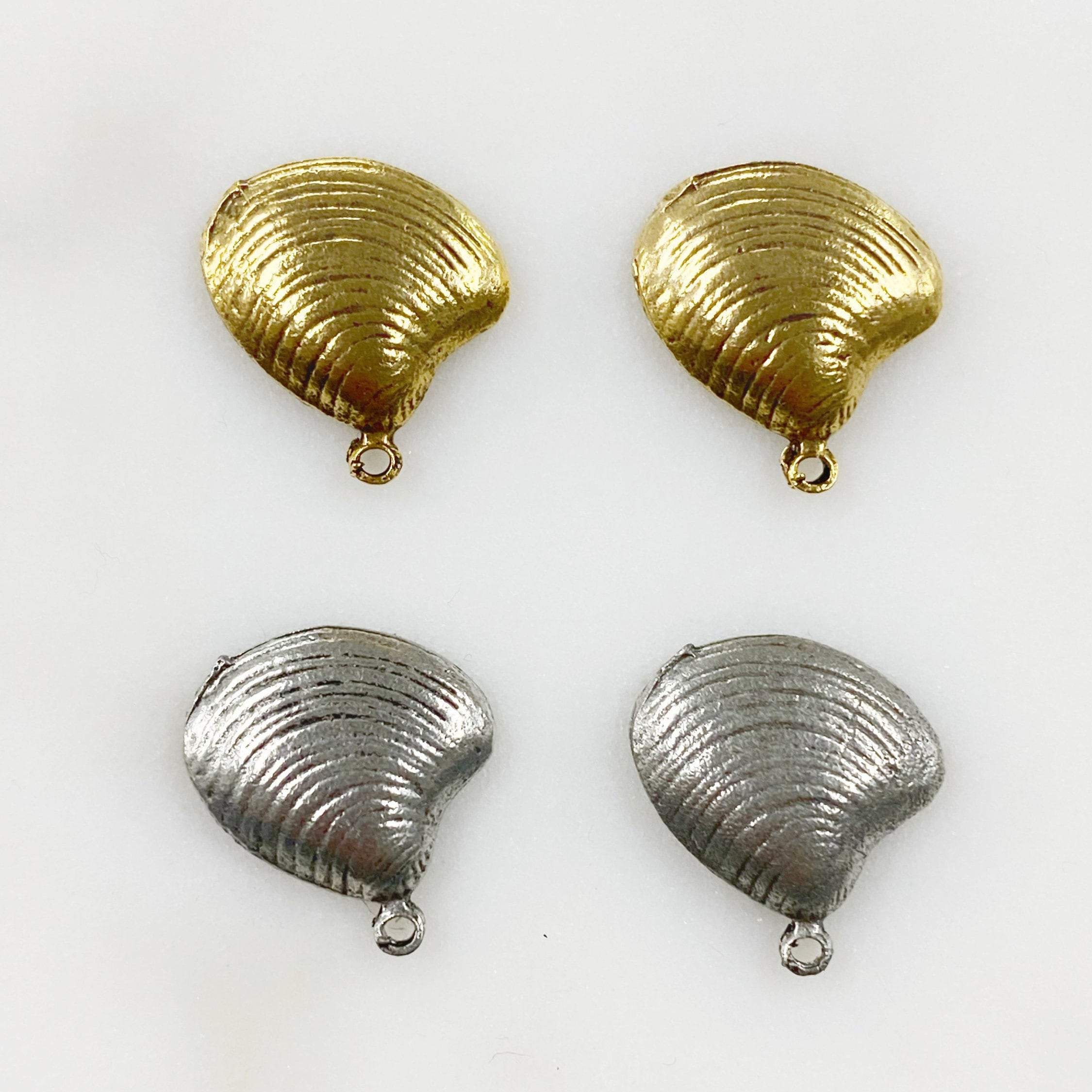 Pewter Sea Shell Charm Antique Gold or Antique Silver (2pc)