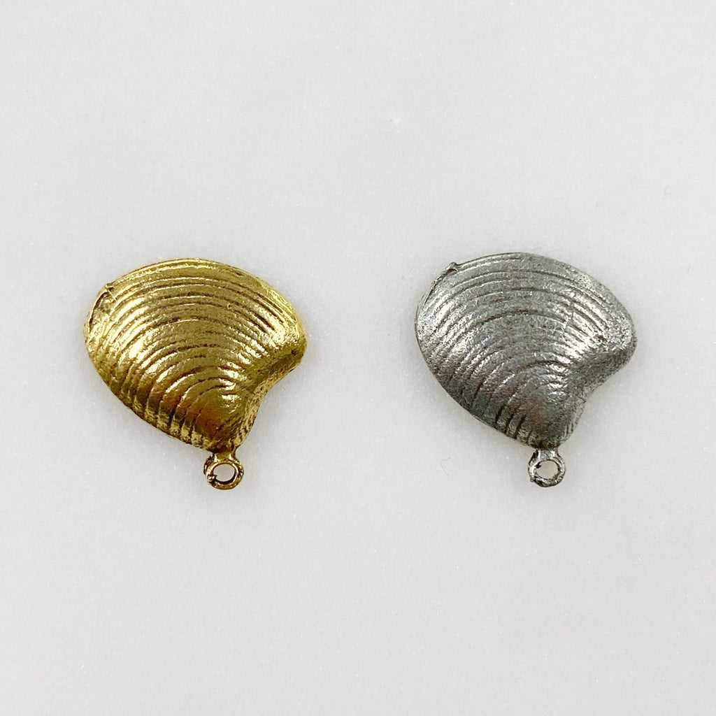 Pewter Sea Shell Charm Antique Gold or Antique Silver (2pc)