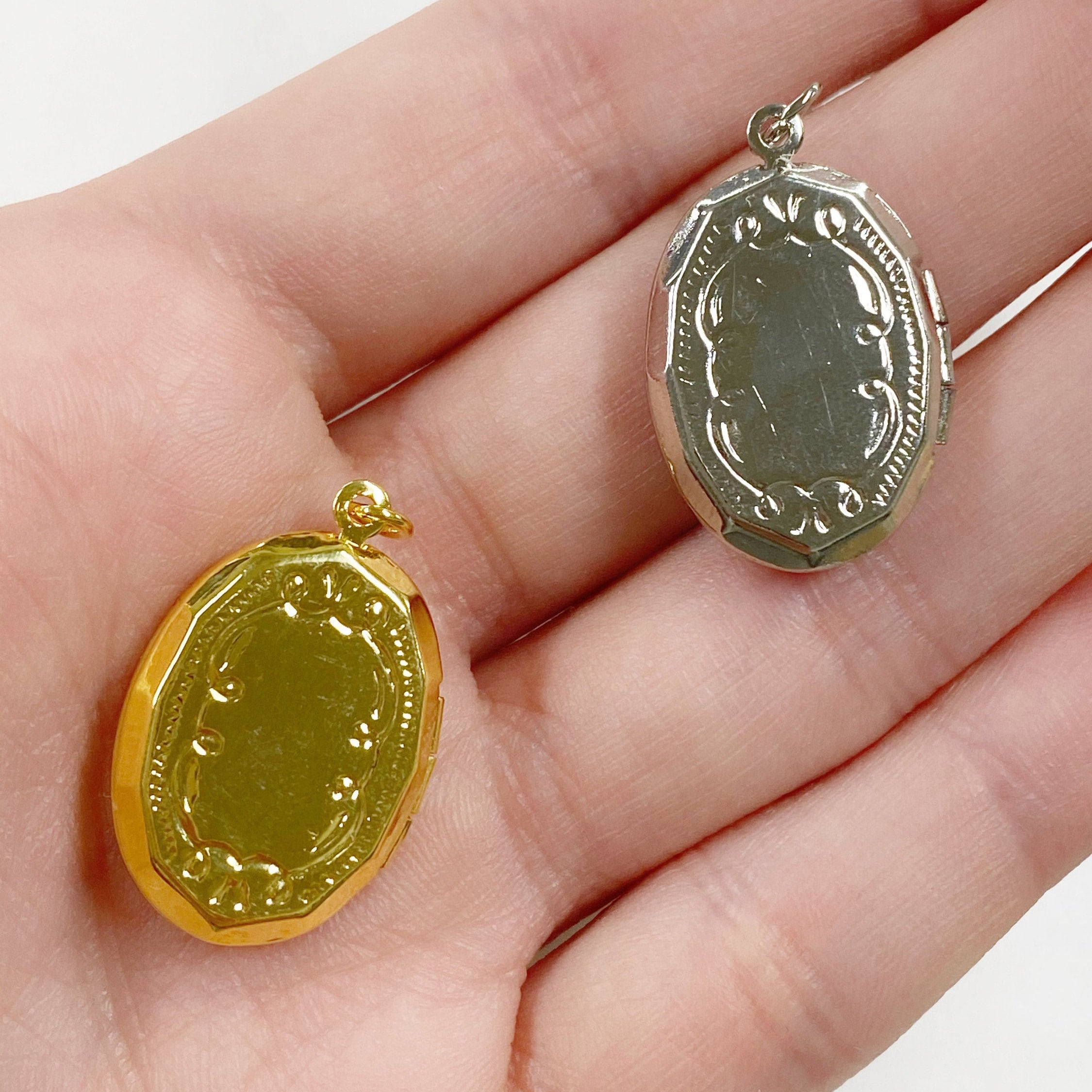 24mmx16mm Base Metal Oval Vintage Inspired Locket Gold or Silver Locket Charm