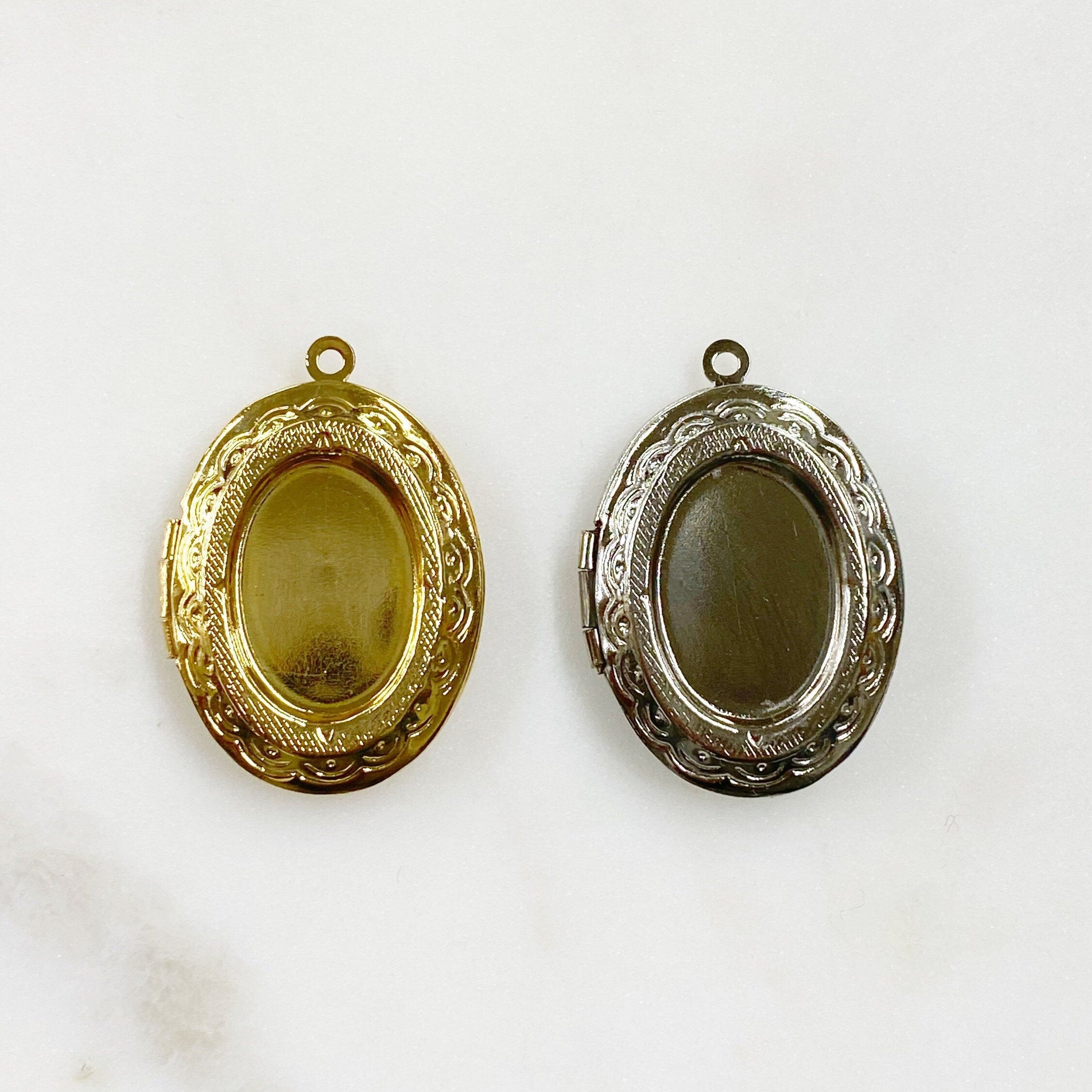 34mmx24mm Base Metal Oval Locket Charm Vintage Inspired Locket Gold
