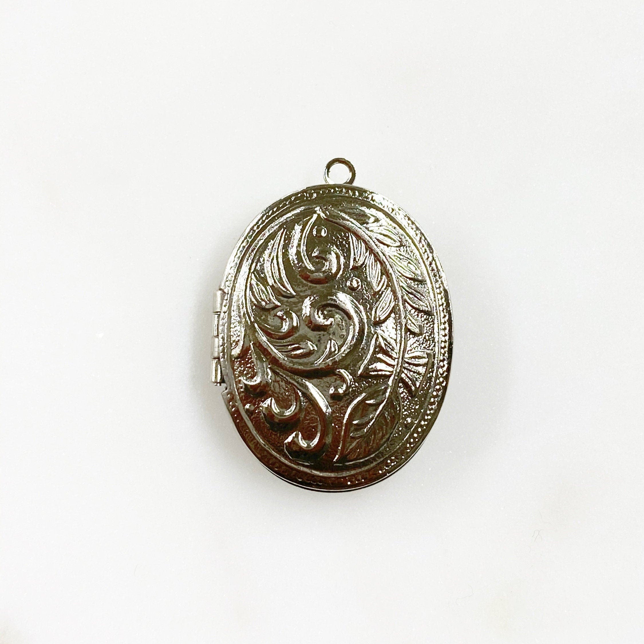 Base Metal Silver Detailed Oval Locket Charm Friendship & Love