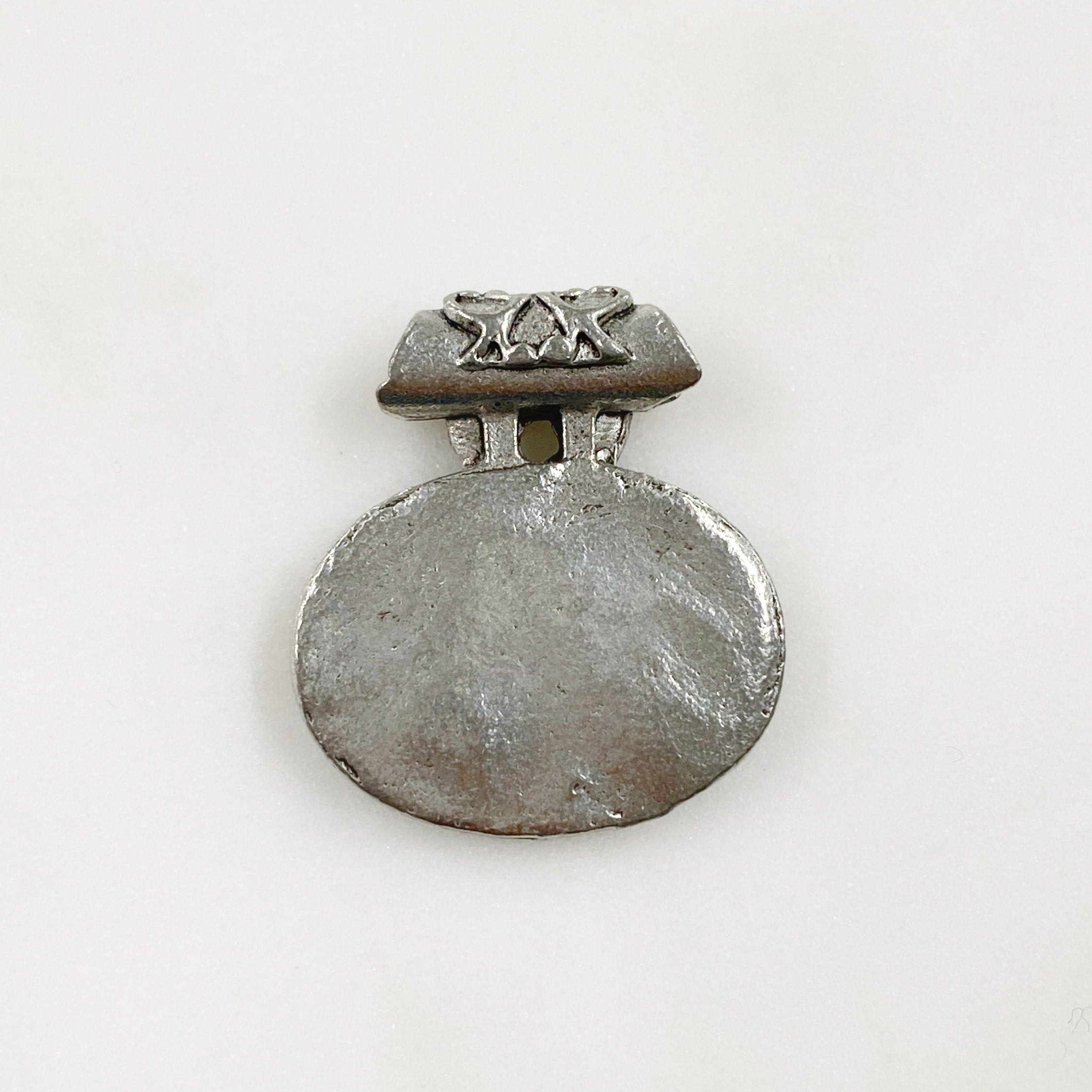 24mmx26mm Pewter Antique Silver Pendent Charm Bail Vintage Scroll Charm (2pc)