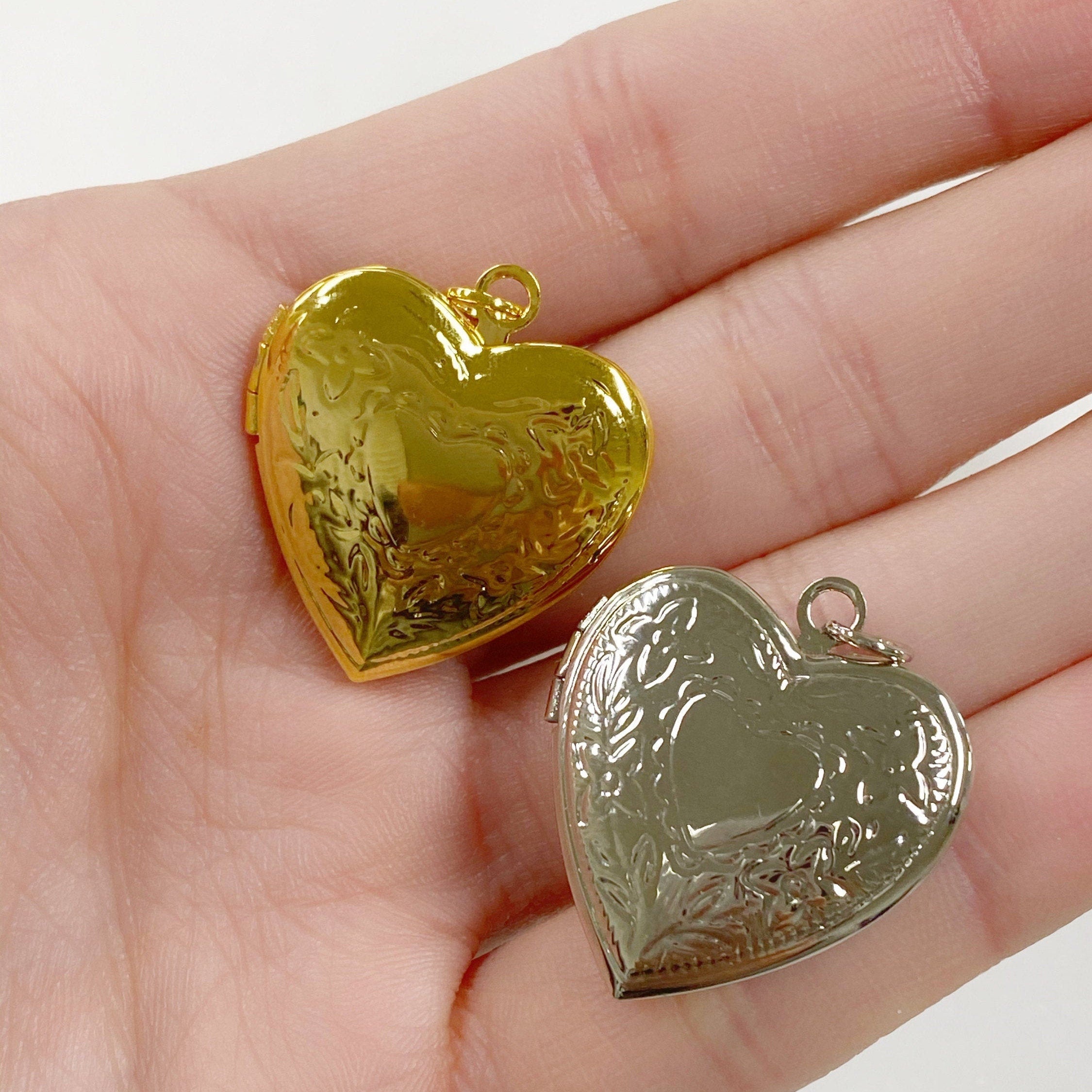 27mmx23mm Base Metal Heart Shaped Locket Gold or Silver Locket