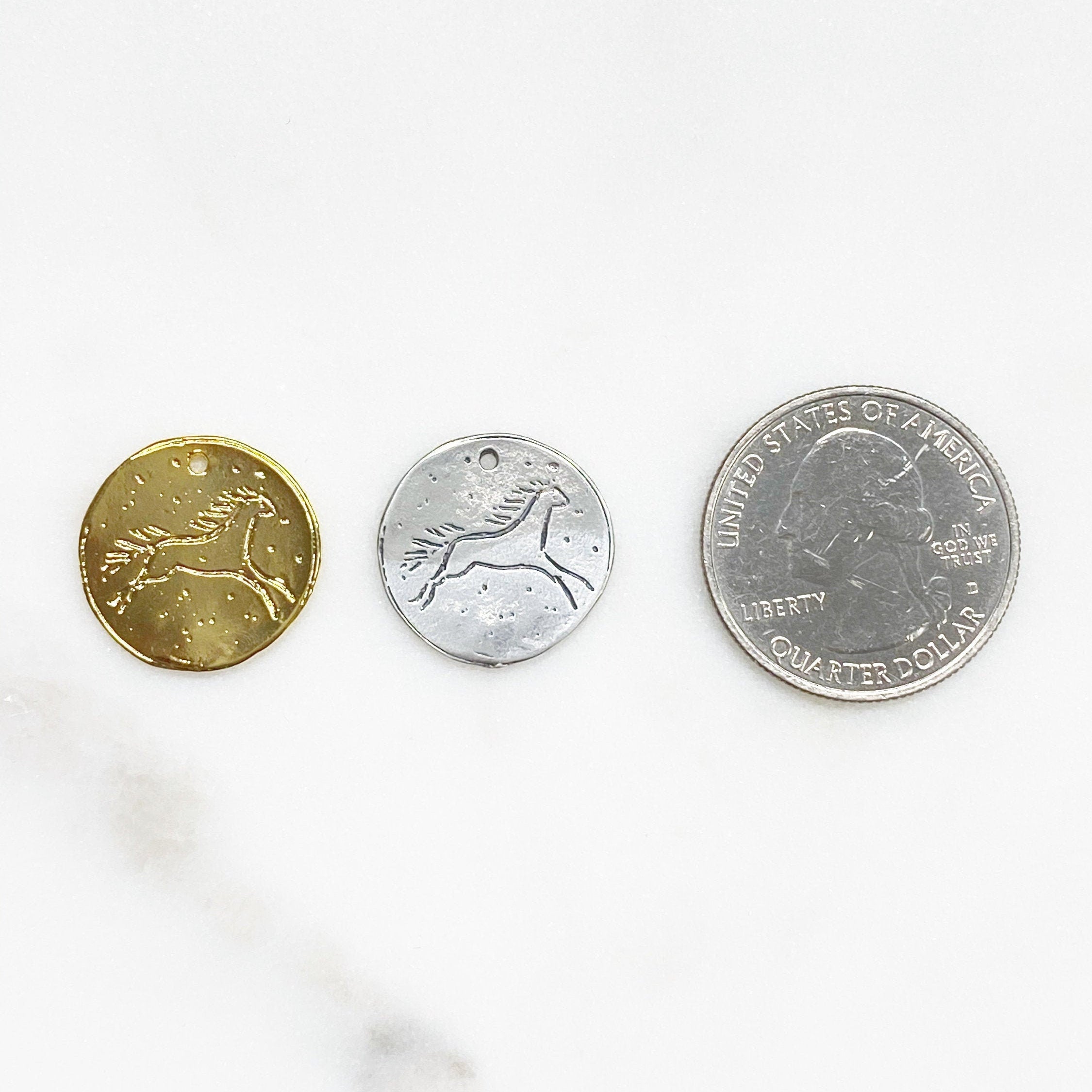 18mm Sterling Silver or Vermeil Horse Drawing Circle Coin Medallion Charm