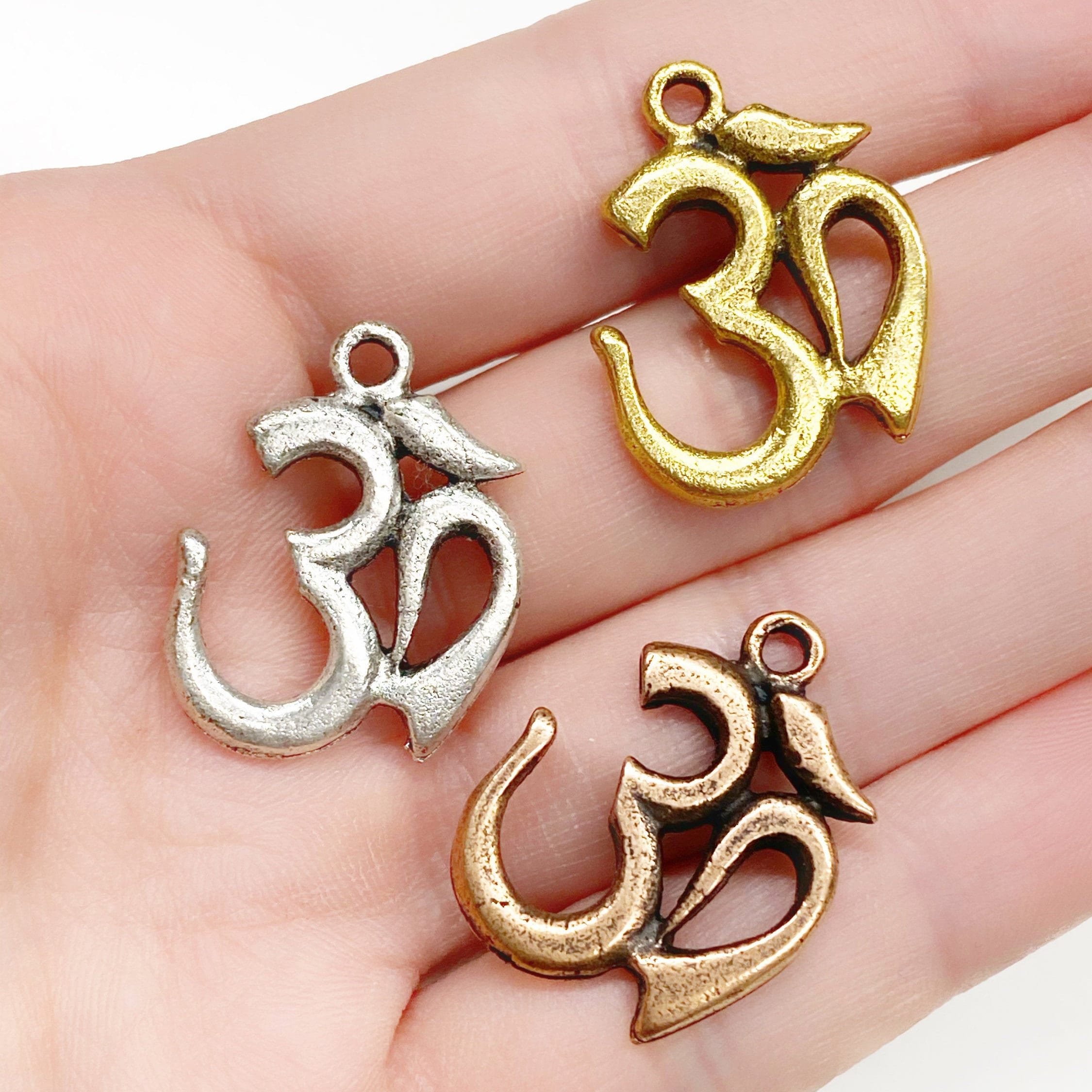 25mmx19mm Pewter Large Ohm Om Necklace Charm Buddha Mantra Yoga