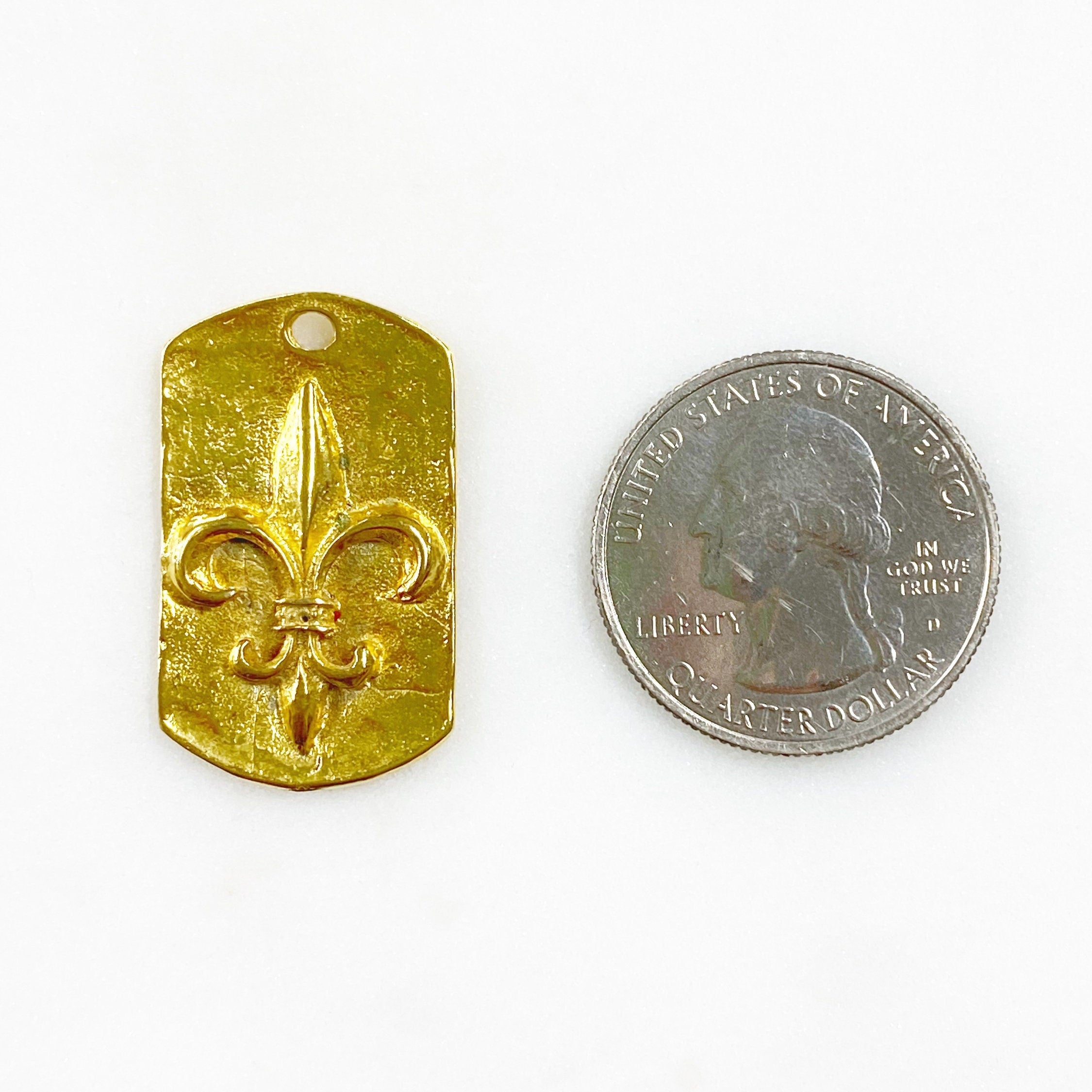 31mmx19mm Vermeil Fleur De Lis Dog Tag Charm Gold Classic Decorative