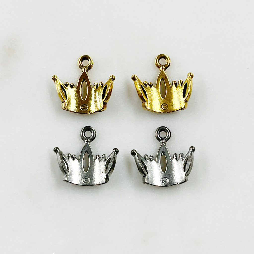 Pewter Small Detailed Crown Charm with Loop in Antique Gold (2pc)