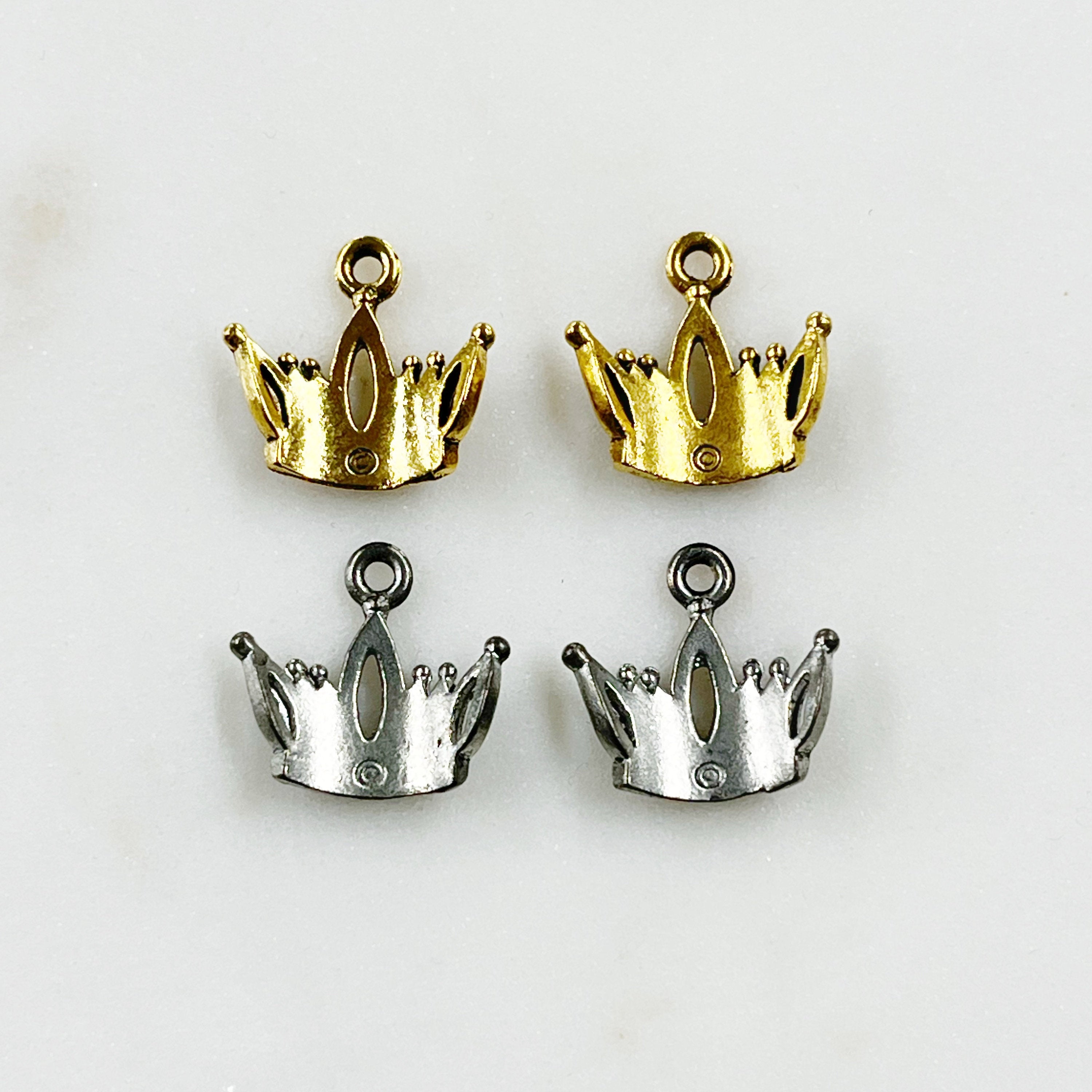 Pewter Small Detailed Crown Charm with Loop in Antique Gold (2pc)