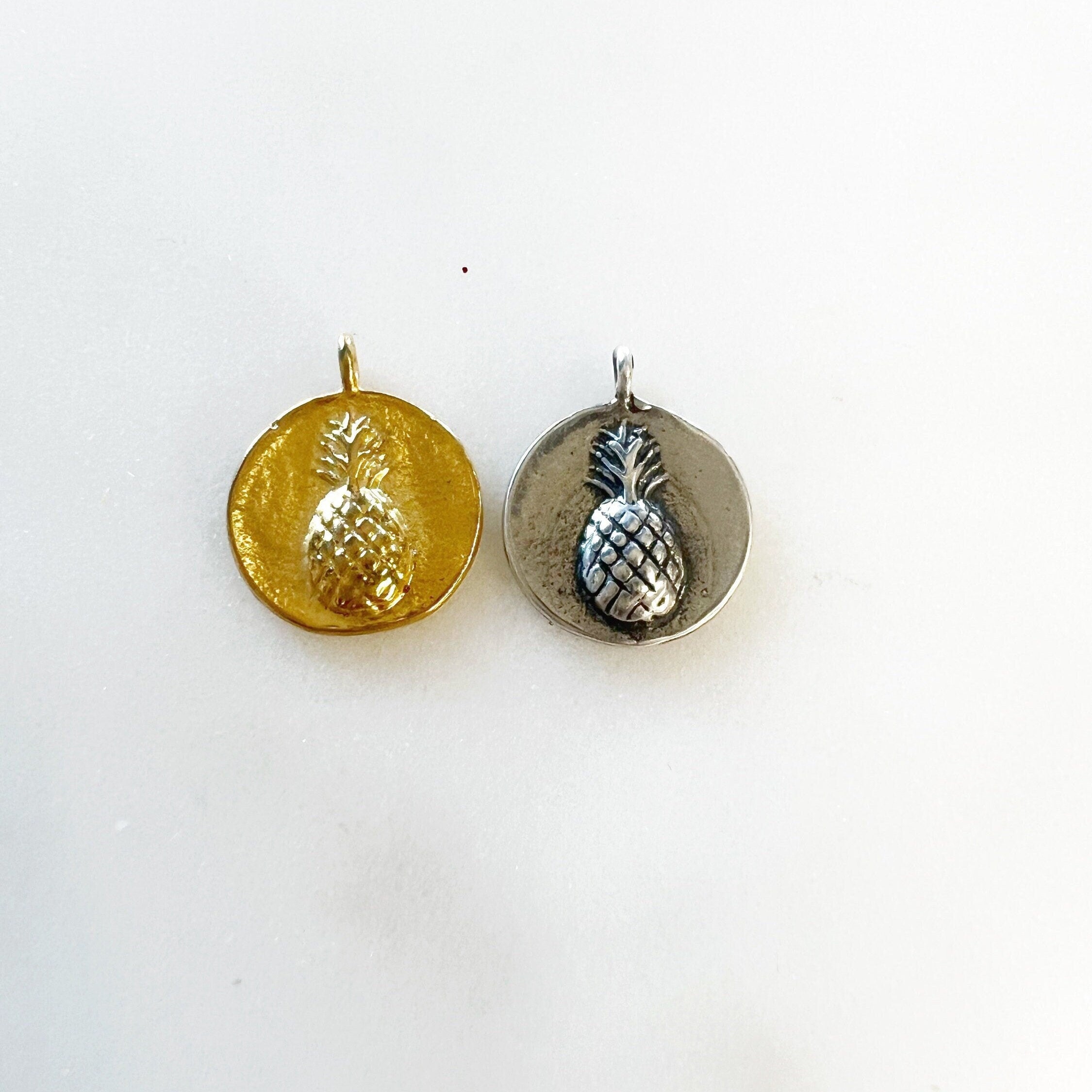 Sterling Silver or Vermeil Raised Pineapple Round Disc Charm Juicy Fruit