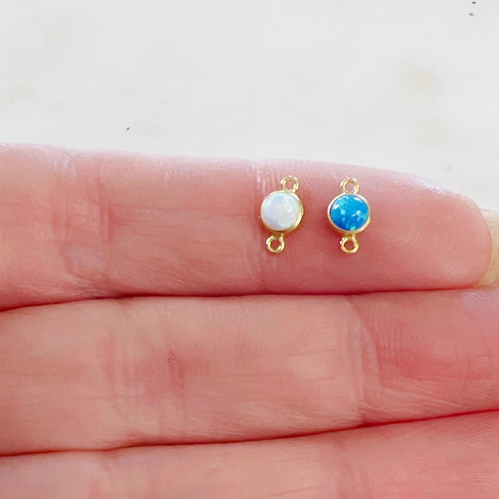 14K Gold Filled 4mm Bello Opal Connector Charm Gemstone Connector White