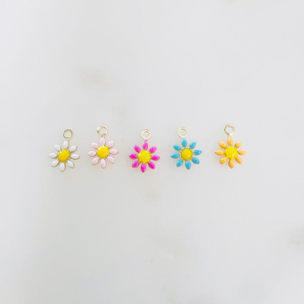 Gold Plated Dainty Daisy Flower Pendant Double Sided Nature Flower (5pc)
